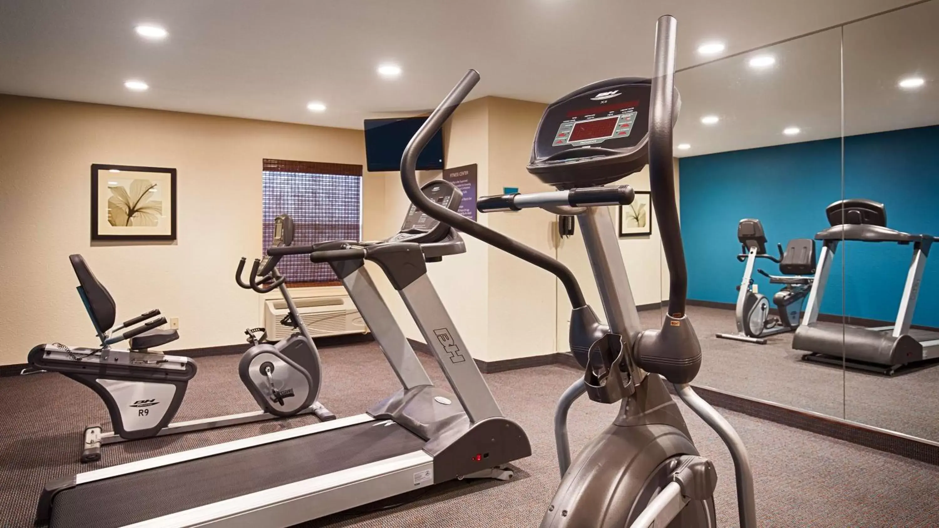 Fitness centre/facilities, Fitness Center/Facilities in Best Western Plus Lonoke Hotel