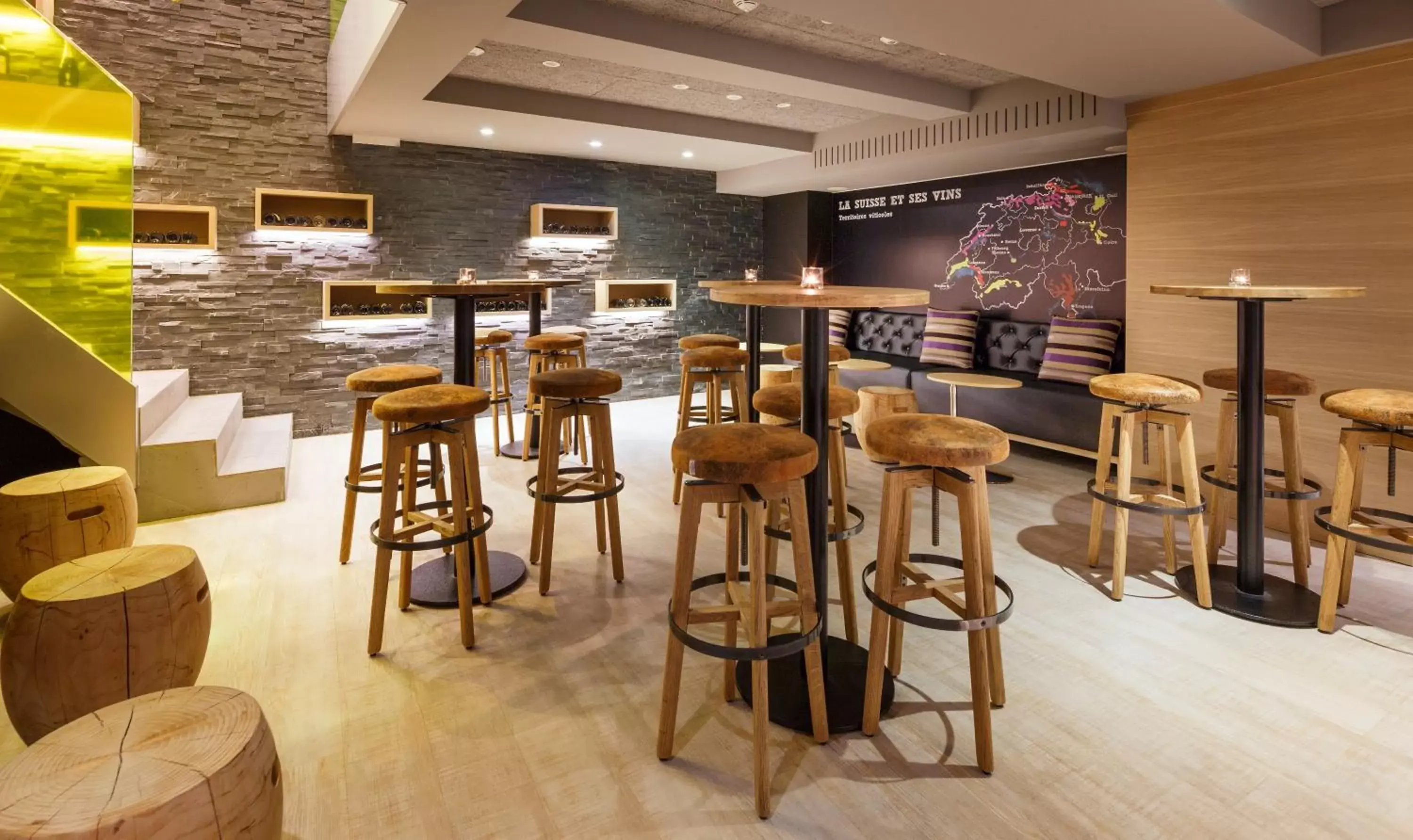 Lounge or bar in Swiss Wine by Fassbind Lounge or bar in Swiss Wine by Fassbind