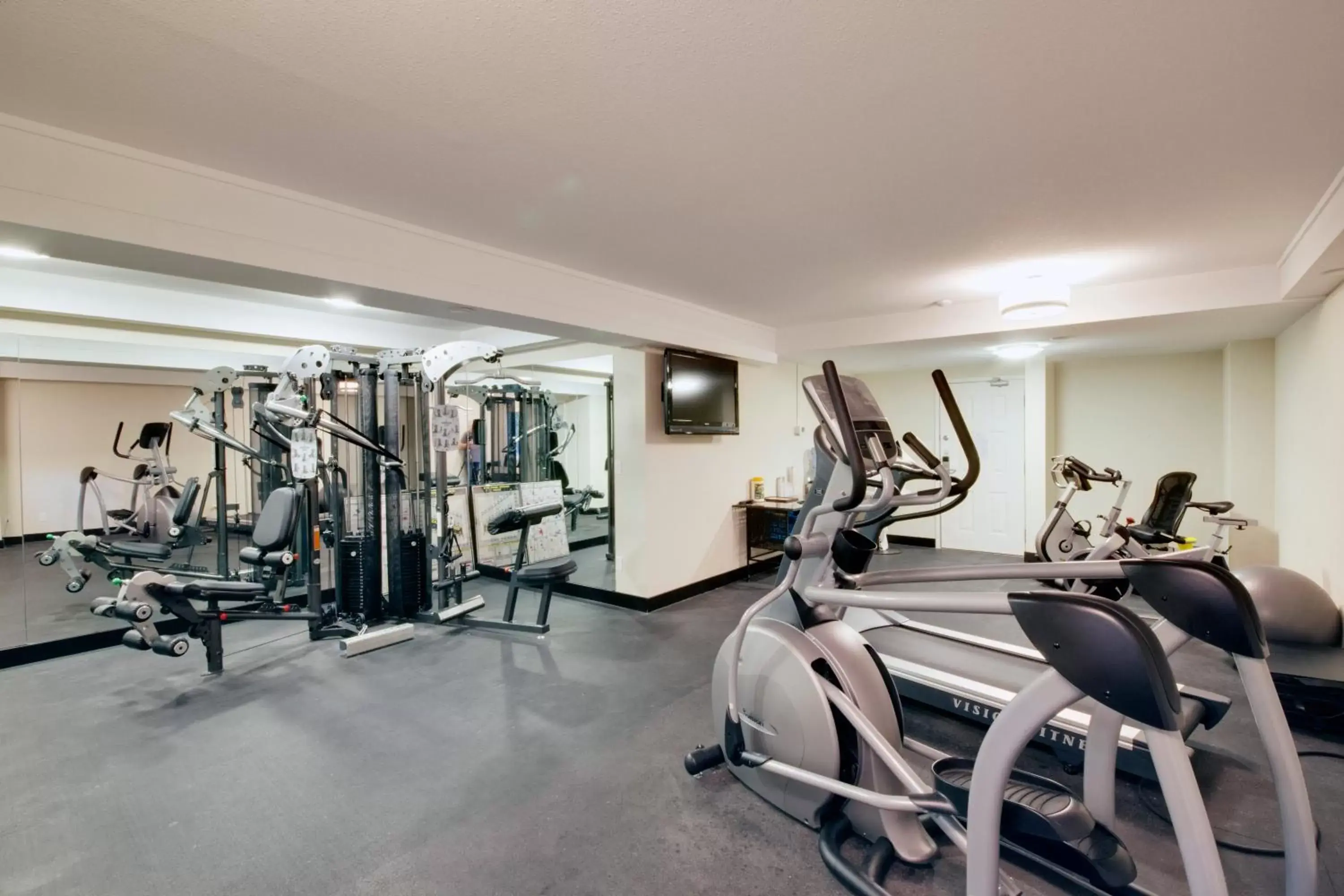 Fitness centre/facilities, Fitness Center/Facilities in Coast Kamloops Hotel & Conference Centre