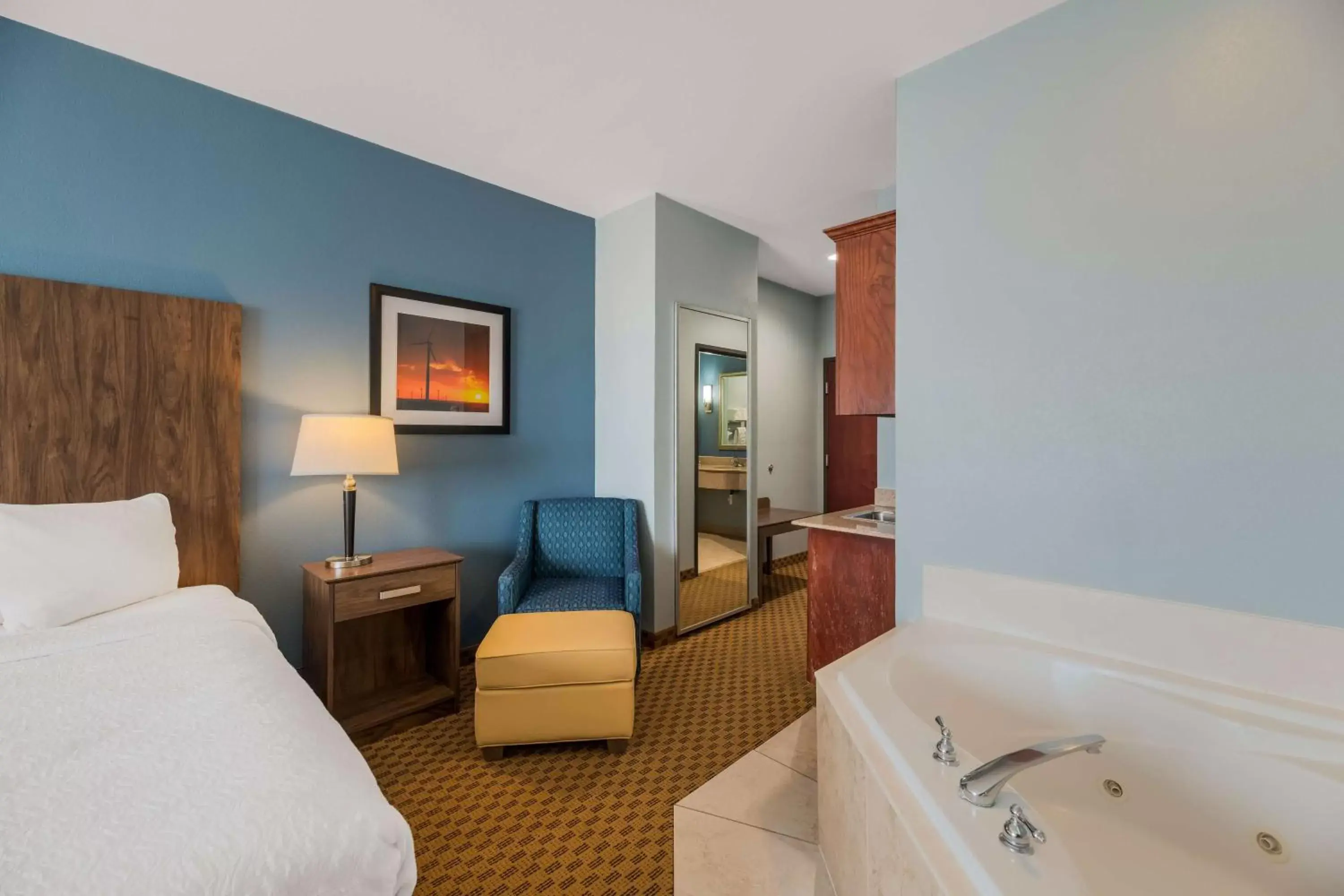Bedroom, Bathroom in Best Western South Plains Inn & Suites