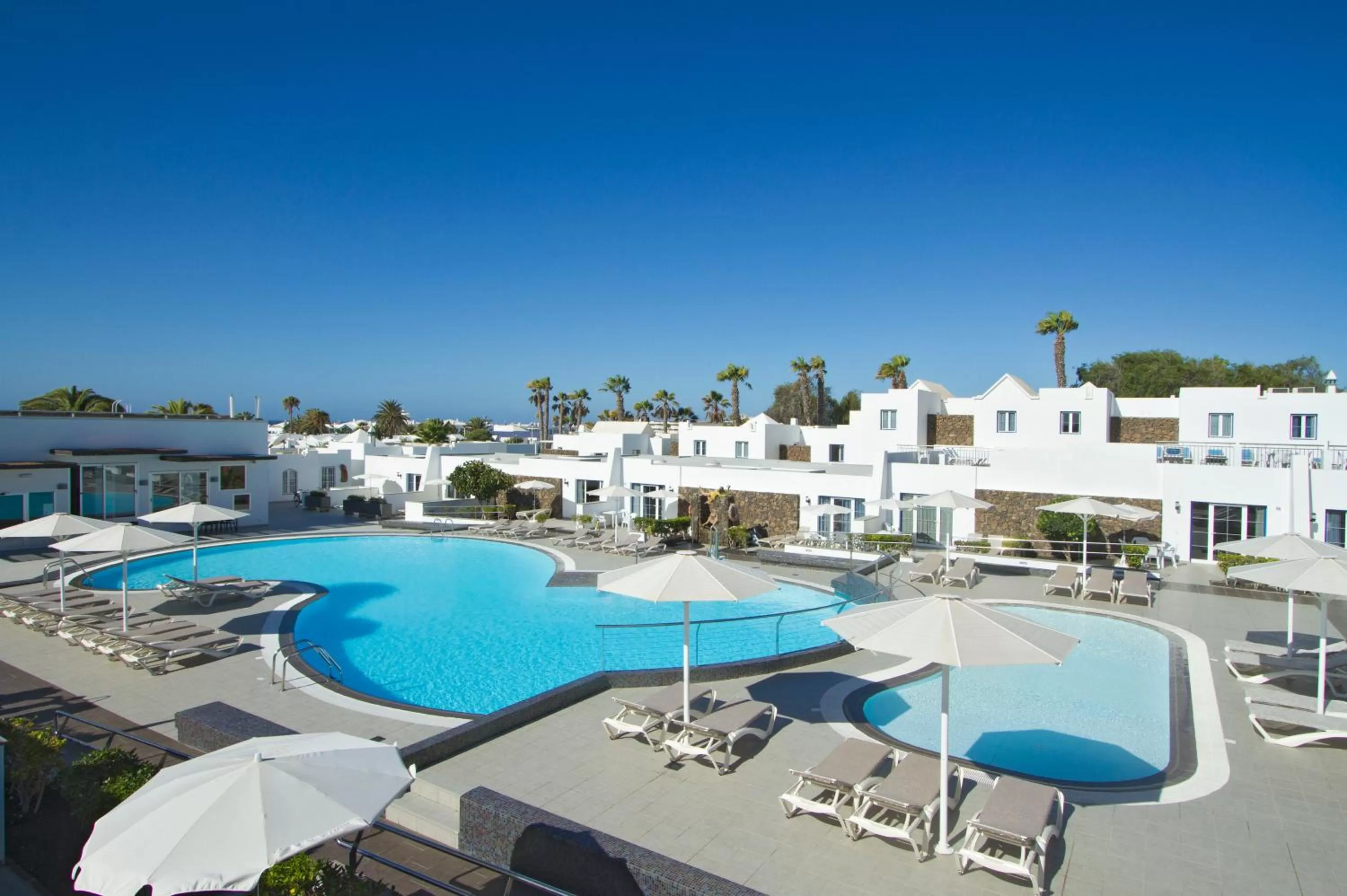 Swimming pool in Nautilus Lanzarote