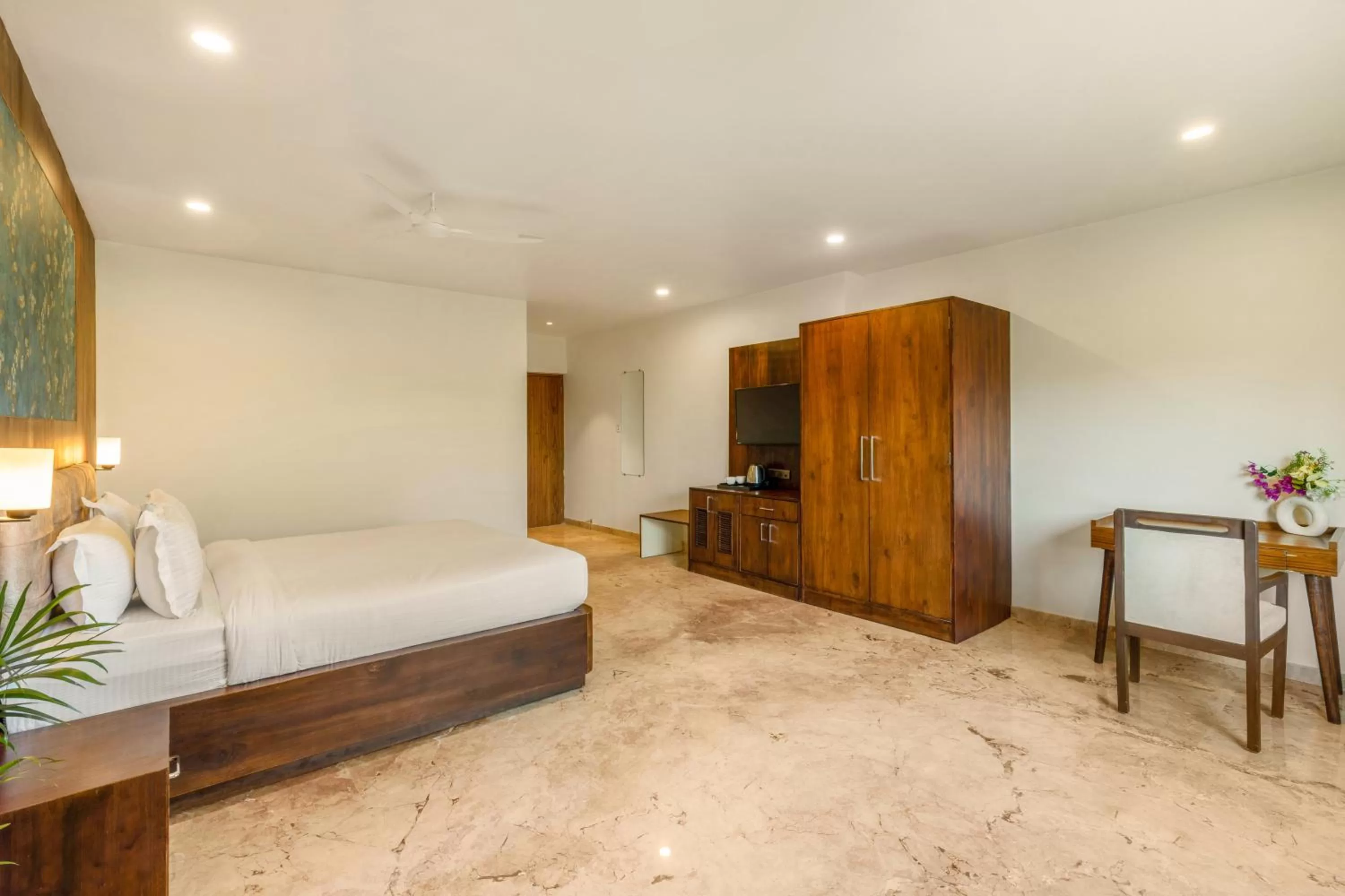 Bedroom, Bed in Seasons A Boutique Hotel