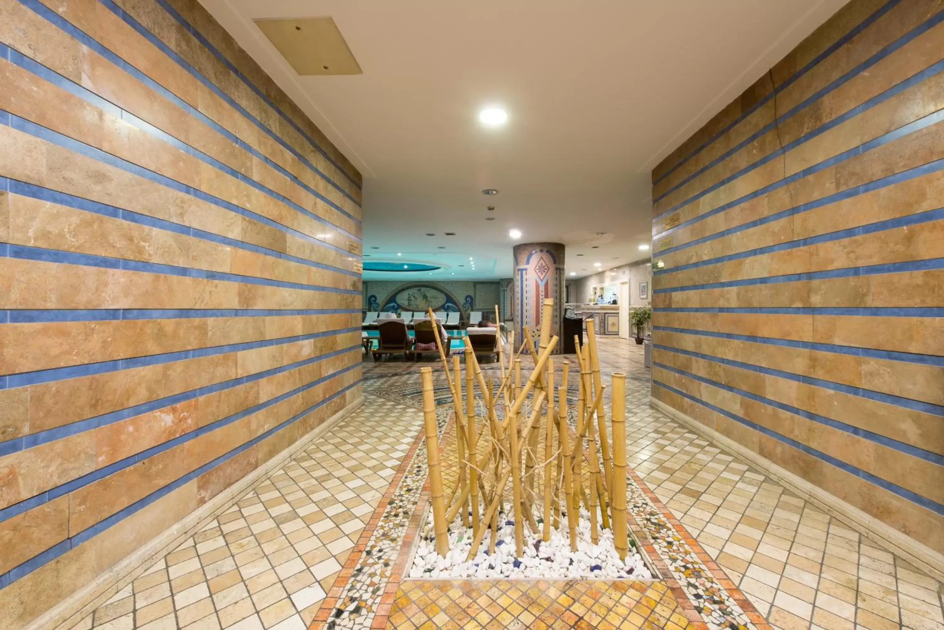 Public Bath in Akar International Hotel