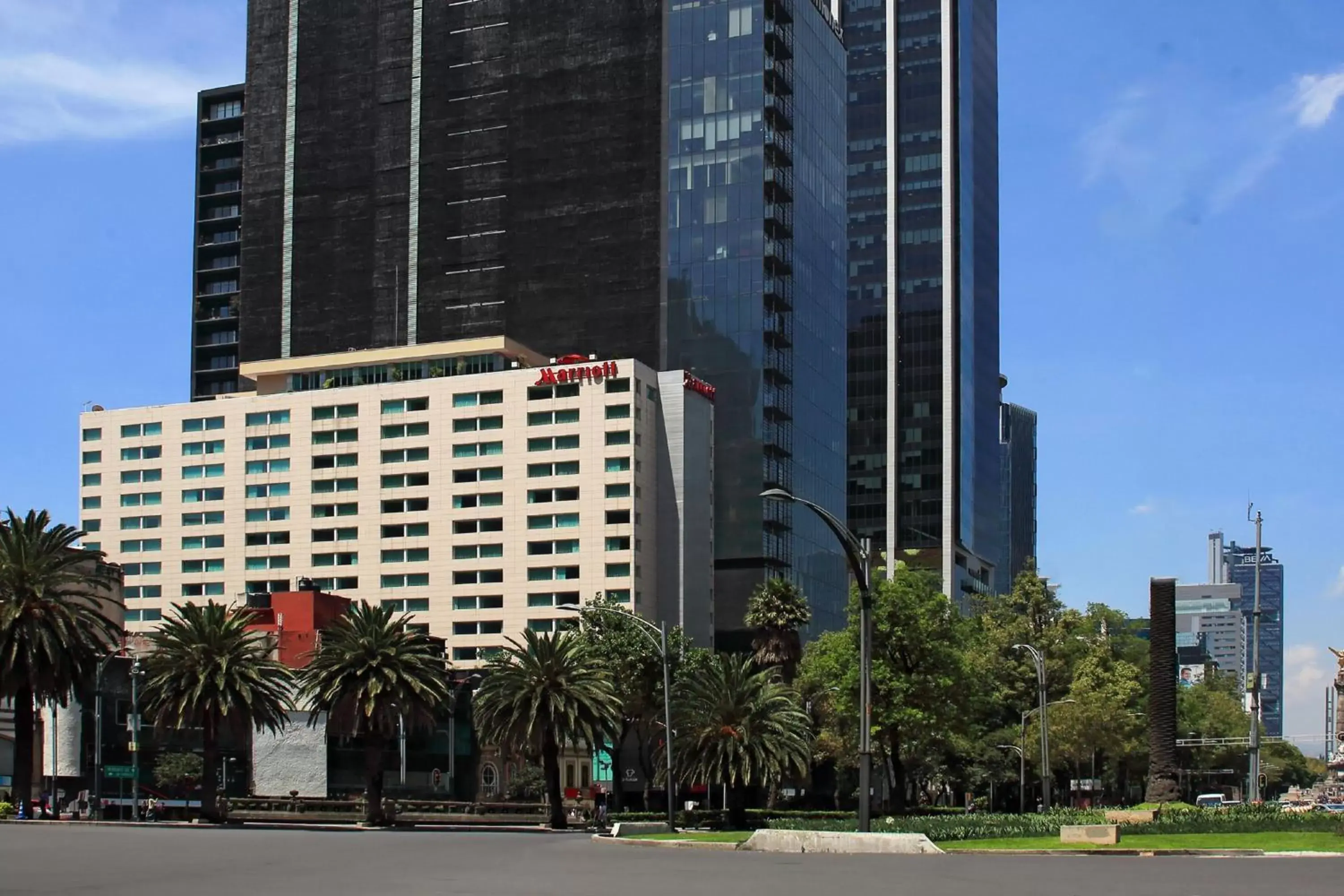 Property Building in Mexico City Marriott Reforma Hotel