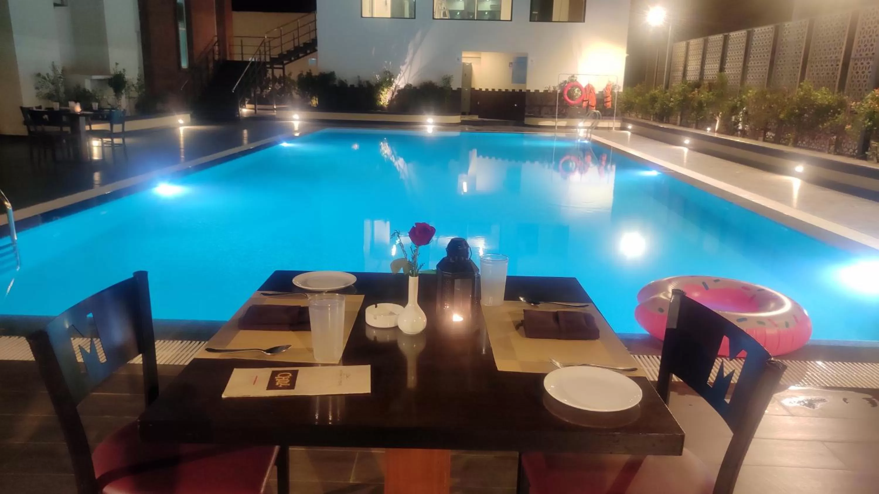 Restaurant/places to eat in Manjeera Premiere