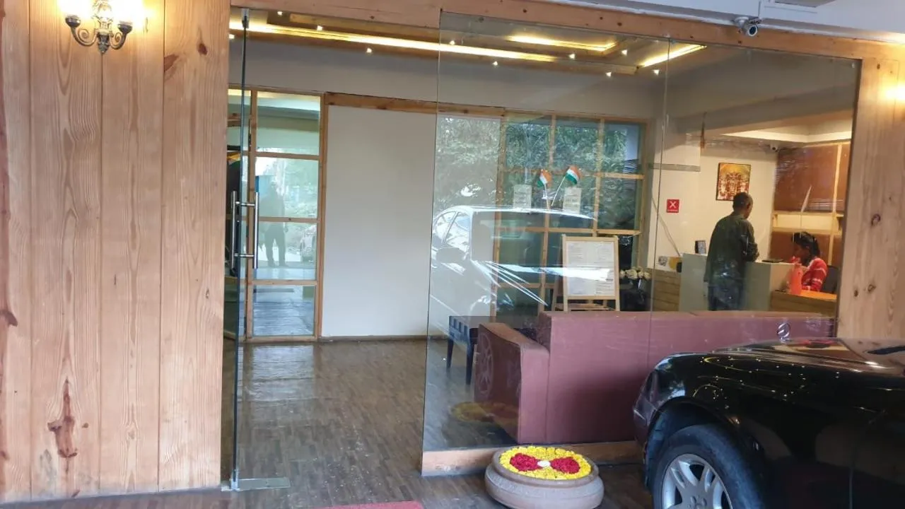 Hotel Blue Dawn Suites Madhapur