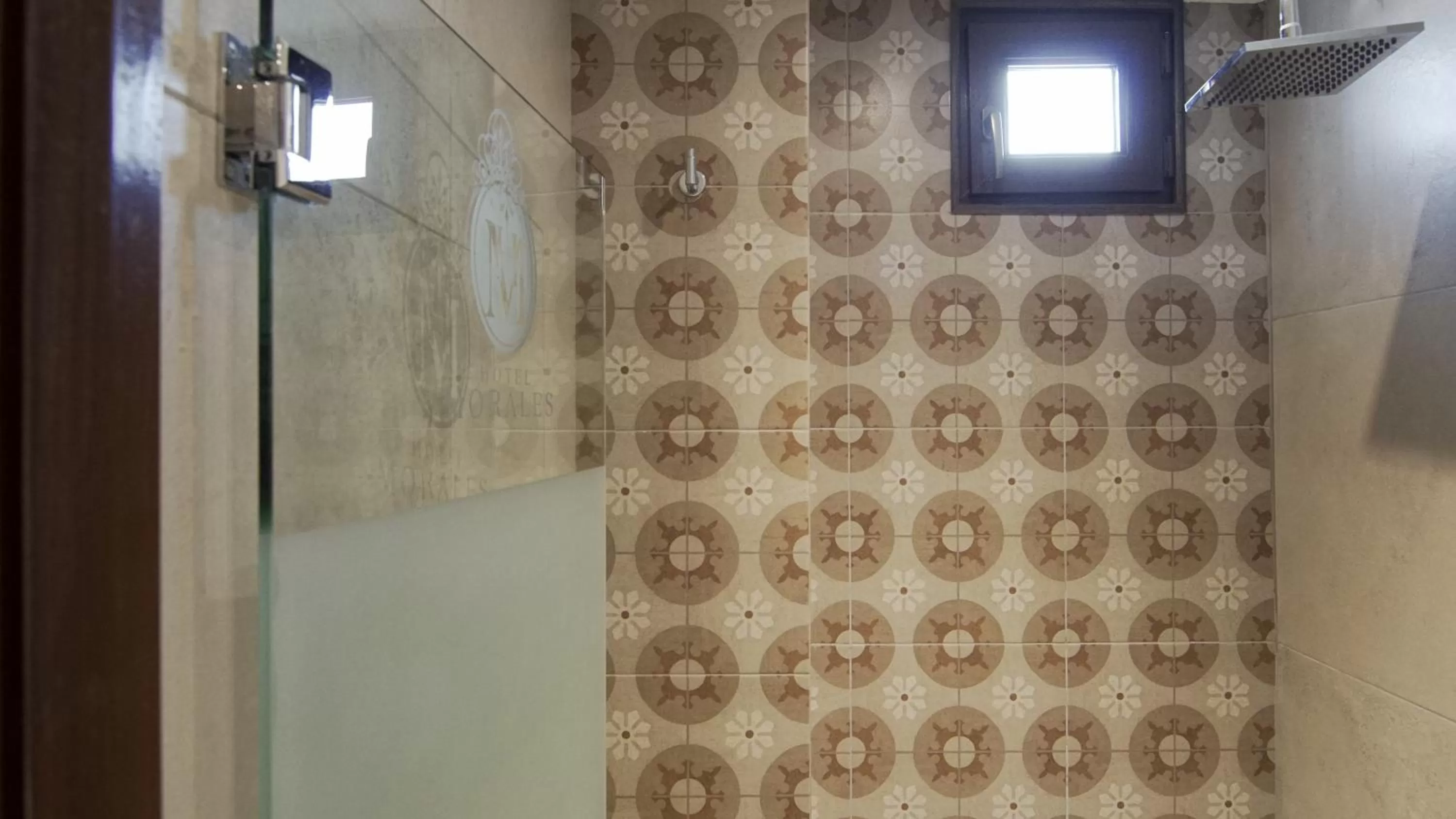 Bathroom in Hotel Morales Historical & Colonial Downtown Core