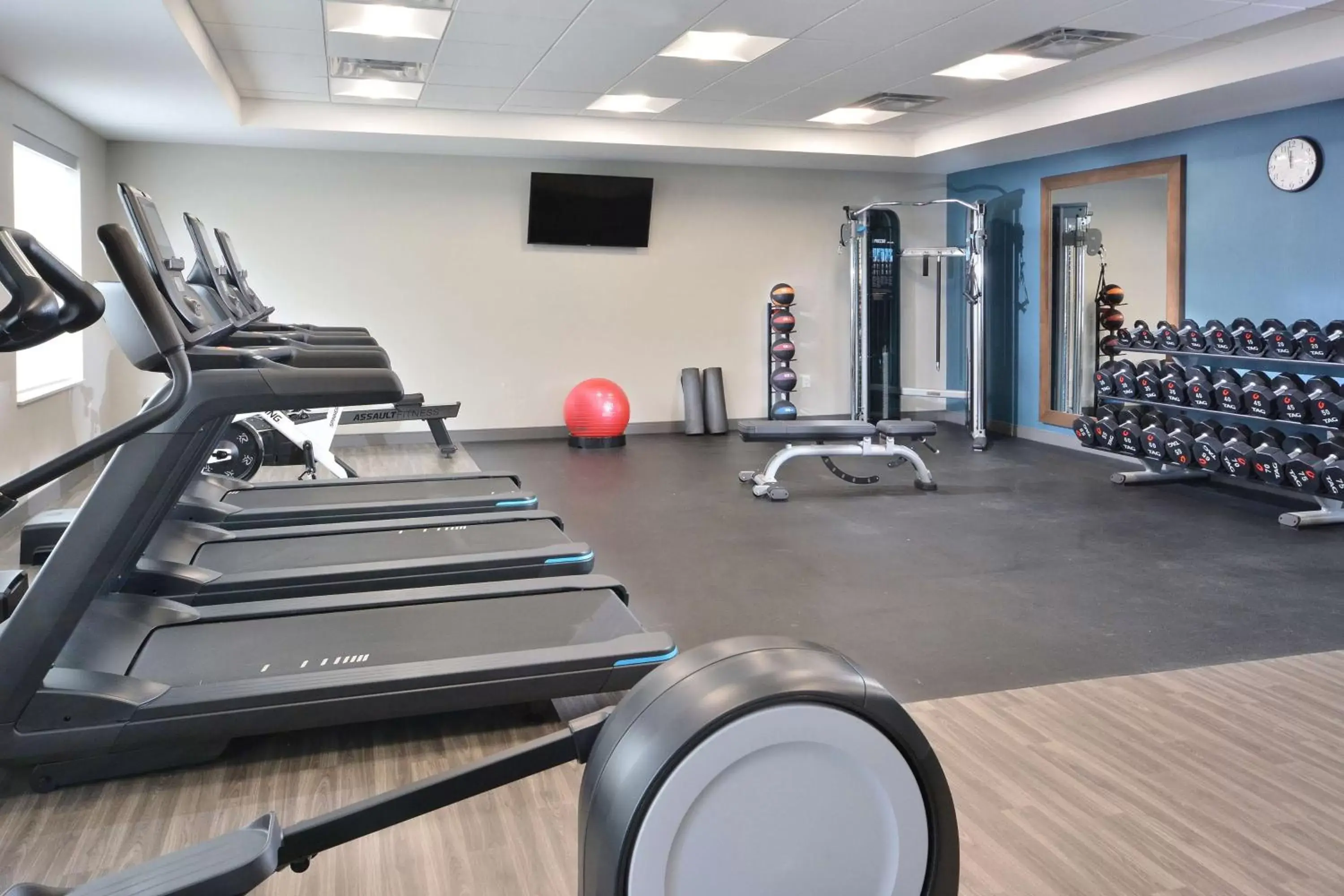 Fitness centre/facilities, Fitness Center/Facilities in Hampton Inn & Suites Charlotte North I 485