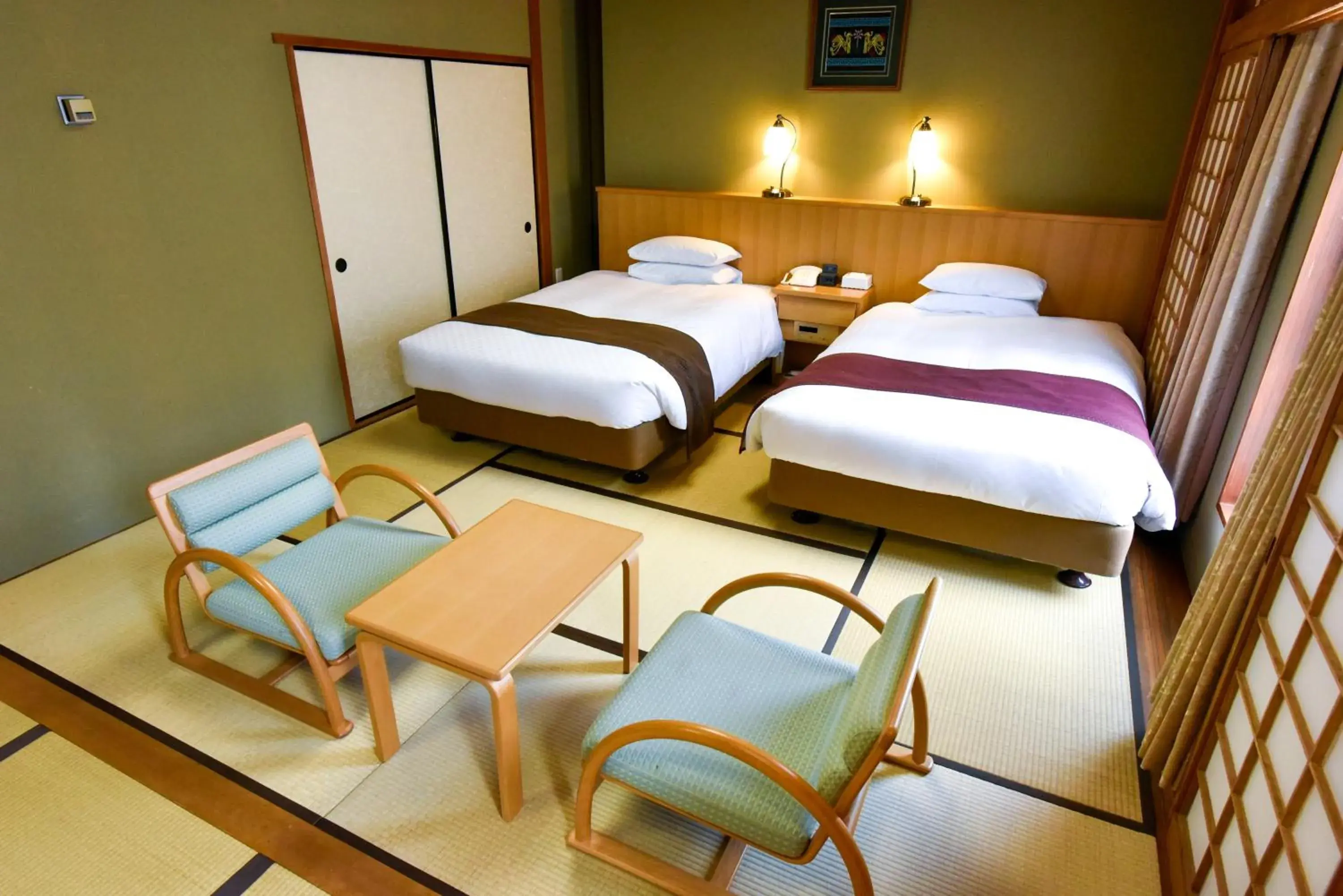 Bed in Kumamoto Hotel Castle