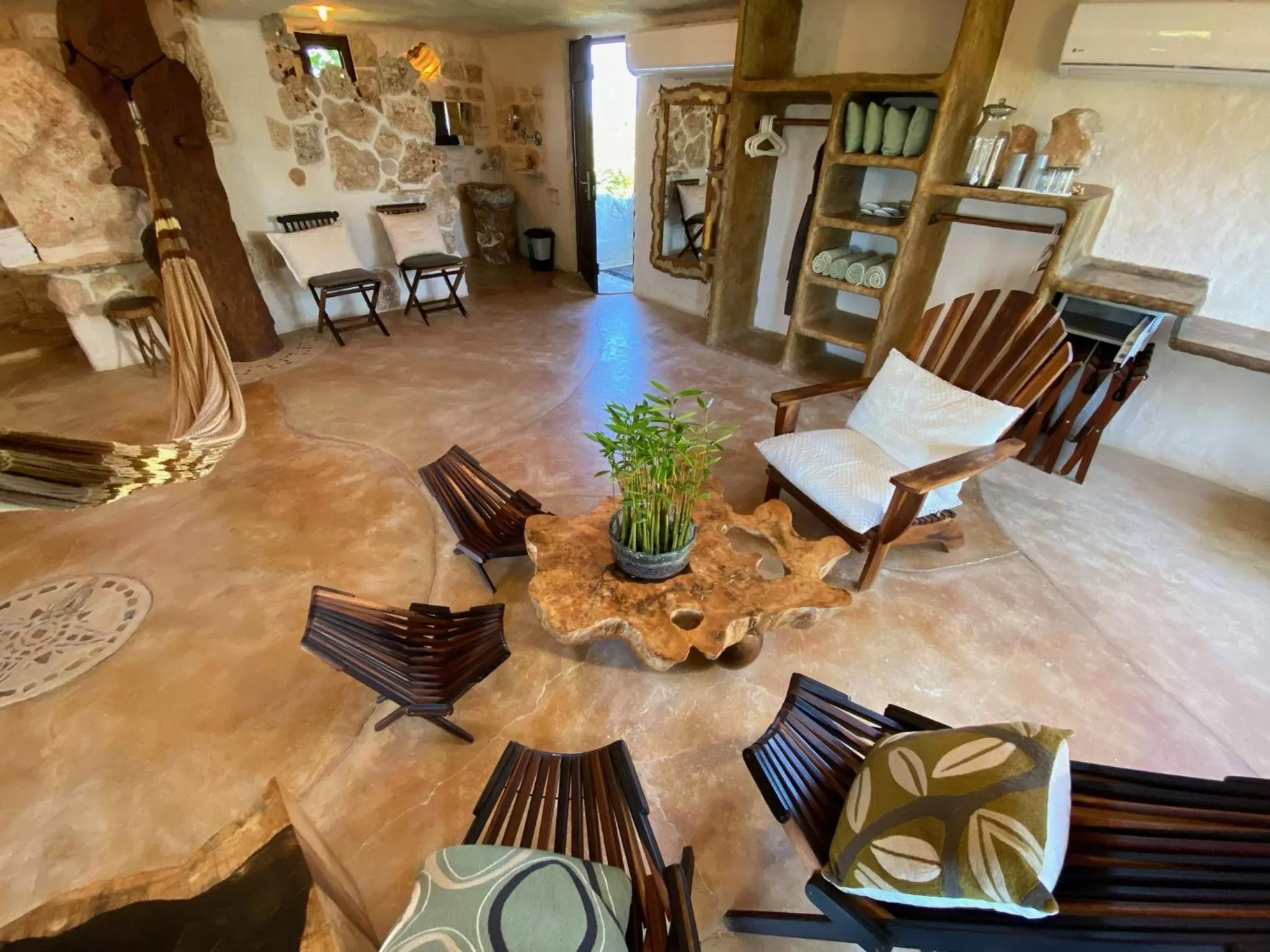 Seating area, Restaurant/Places to Eat in Sueños Tulum