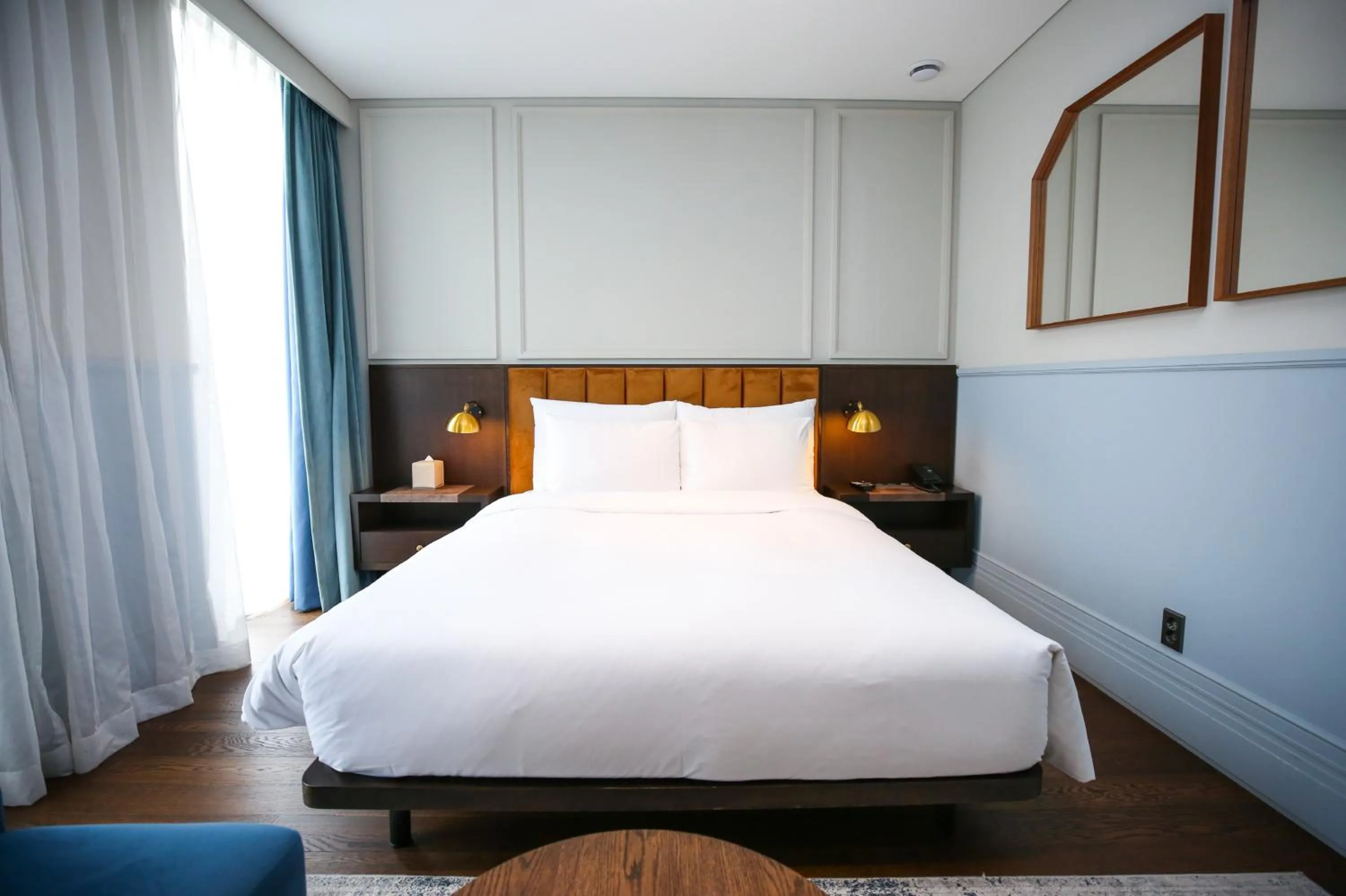 Bed in Hotel Crescendo Seoul