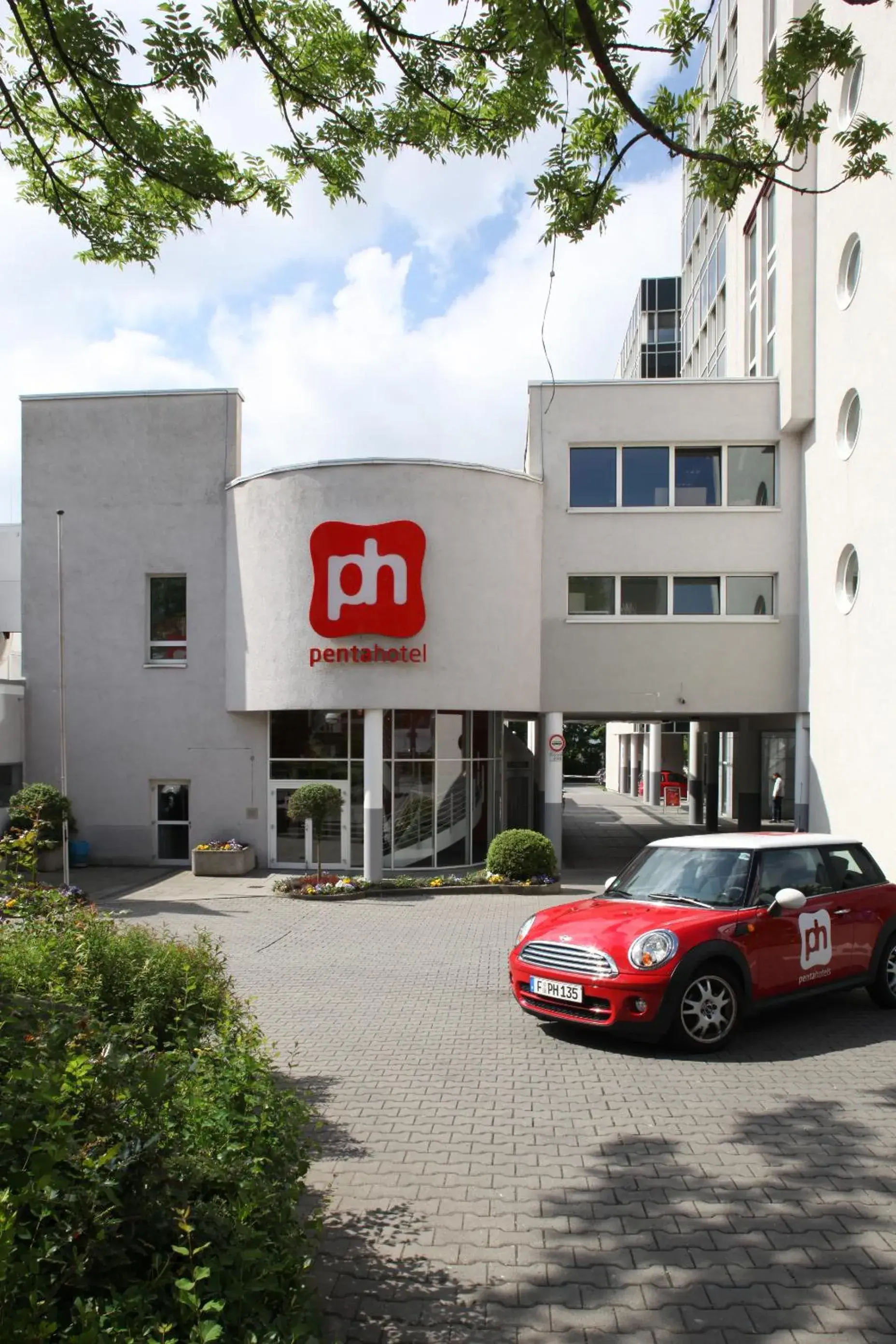 Property Building in pentahotel Wiesbaden