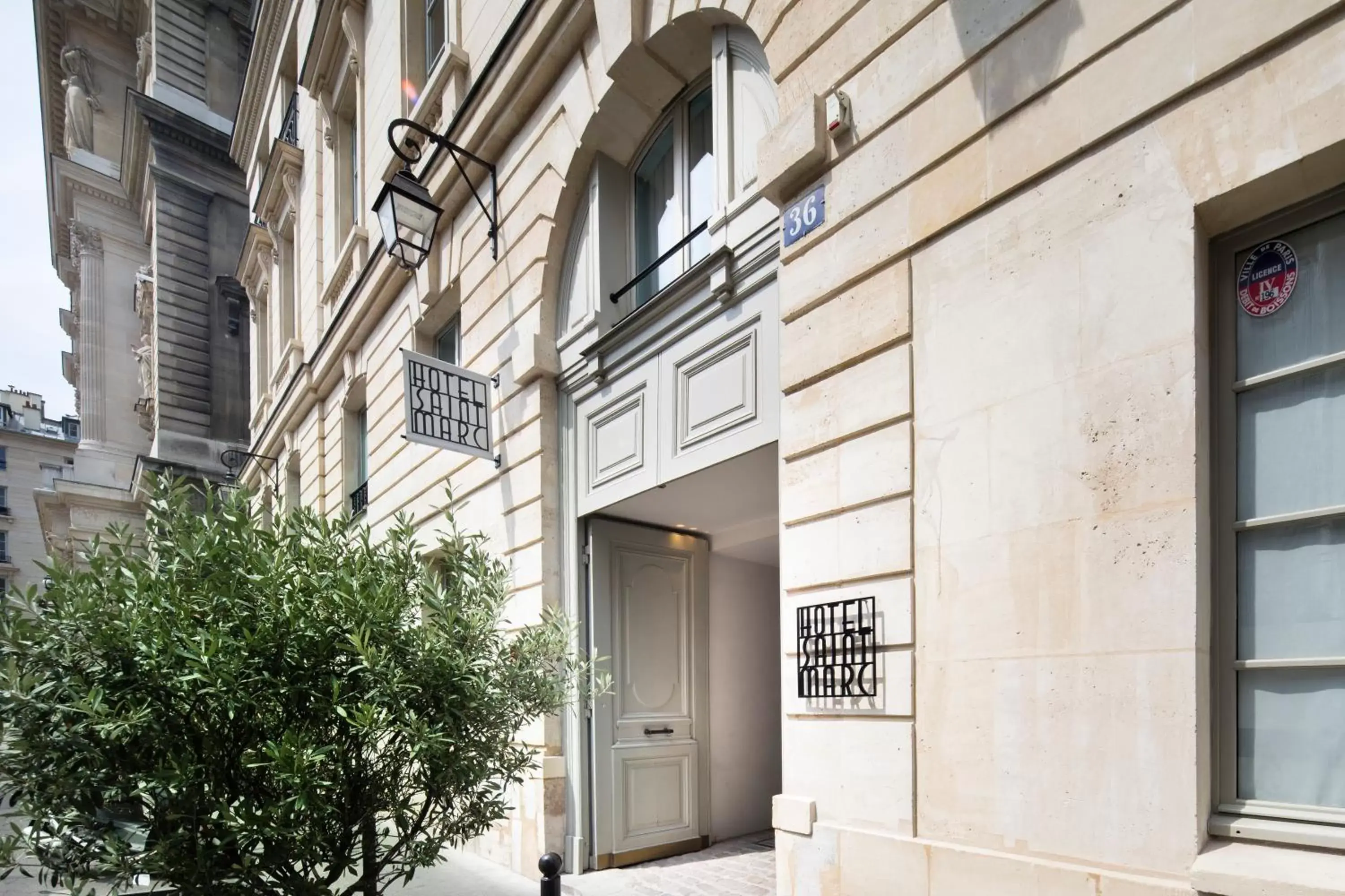 Facade/entrance, Property Building in Hôtel Saint-Marc