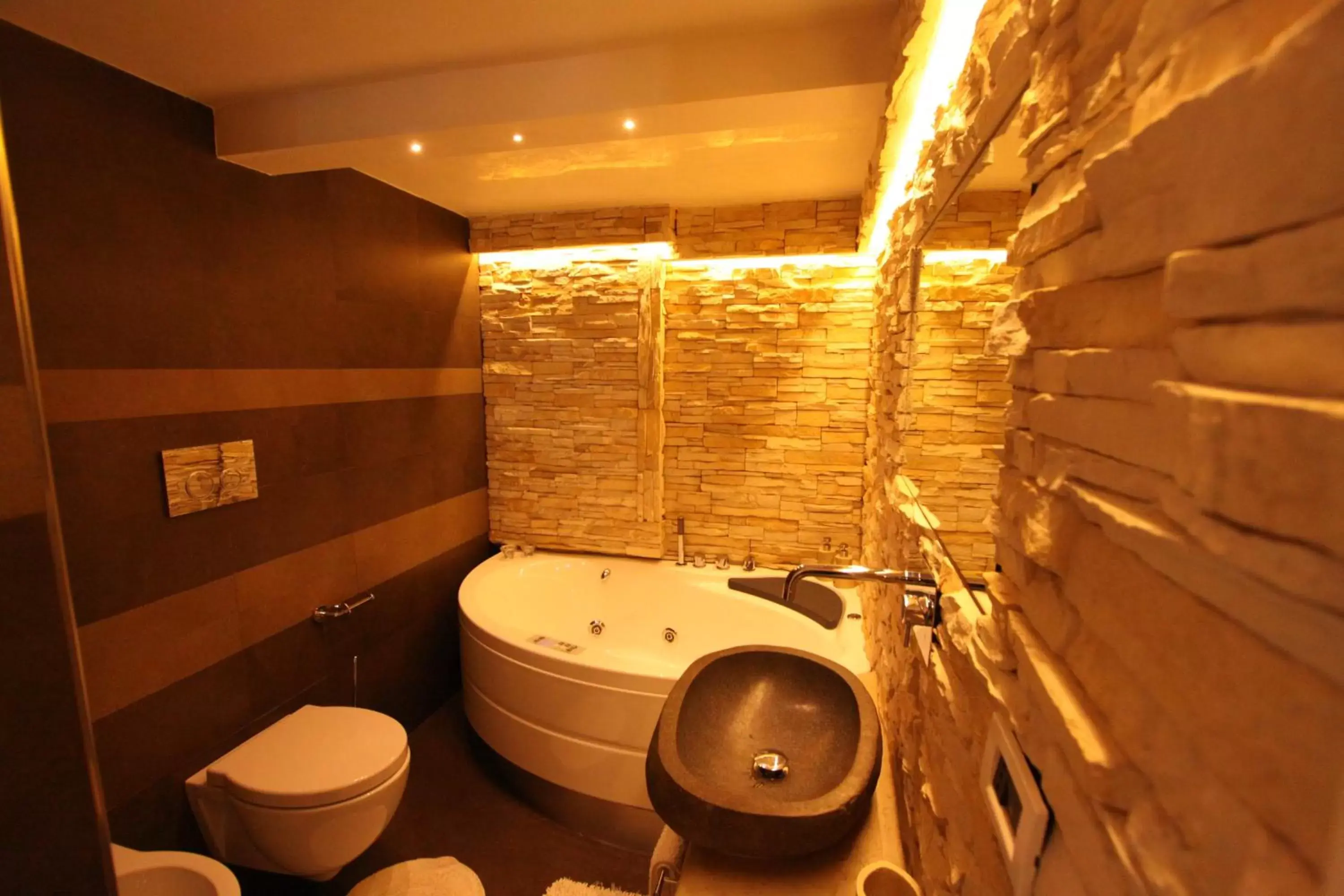 Bathroom in Bellavista Suites