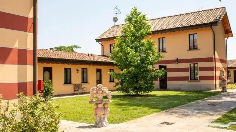 Property Building in Hotel Villa Borghesi