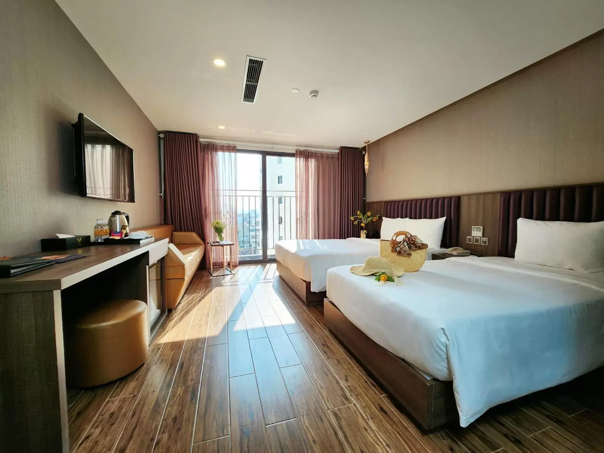 Bed in V Hotel Nha Trang