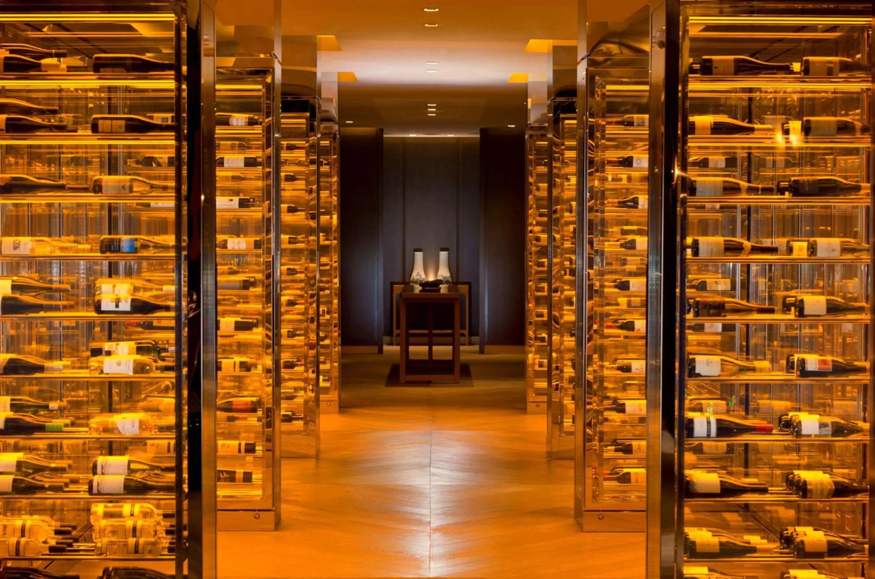 Restaurant/places to eat in Waldorf Astoria Beijing Restaurant/places to eat in Waldorf Astoria Beijing