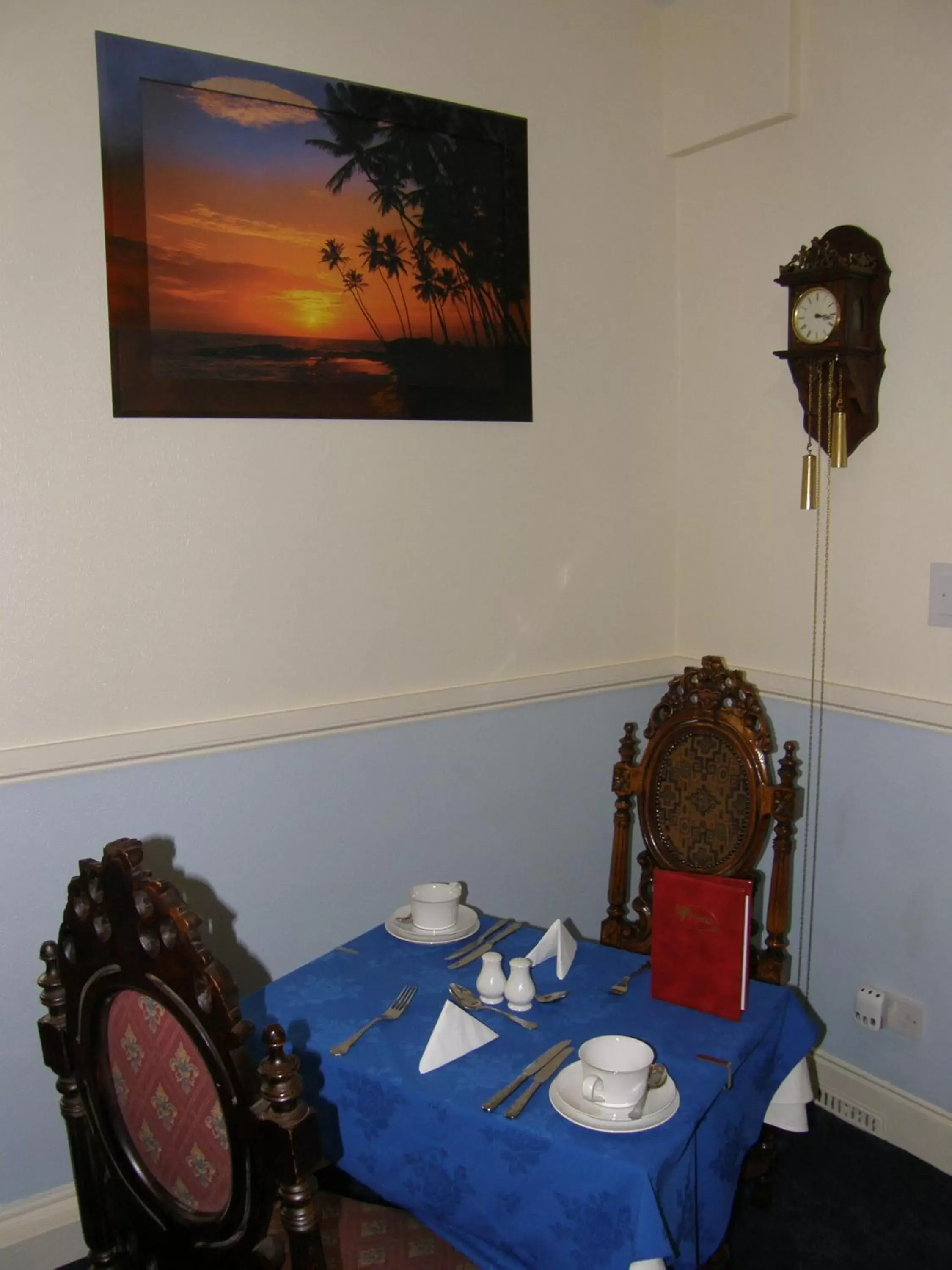 Restaurant/places to eat, Dining Area in Kingswinford Guest House