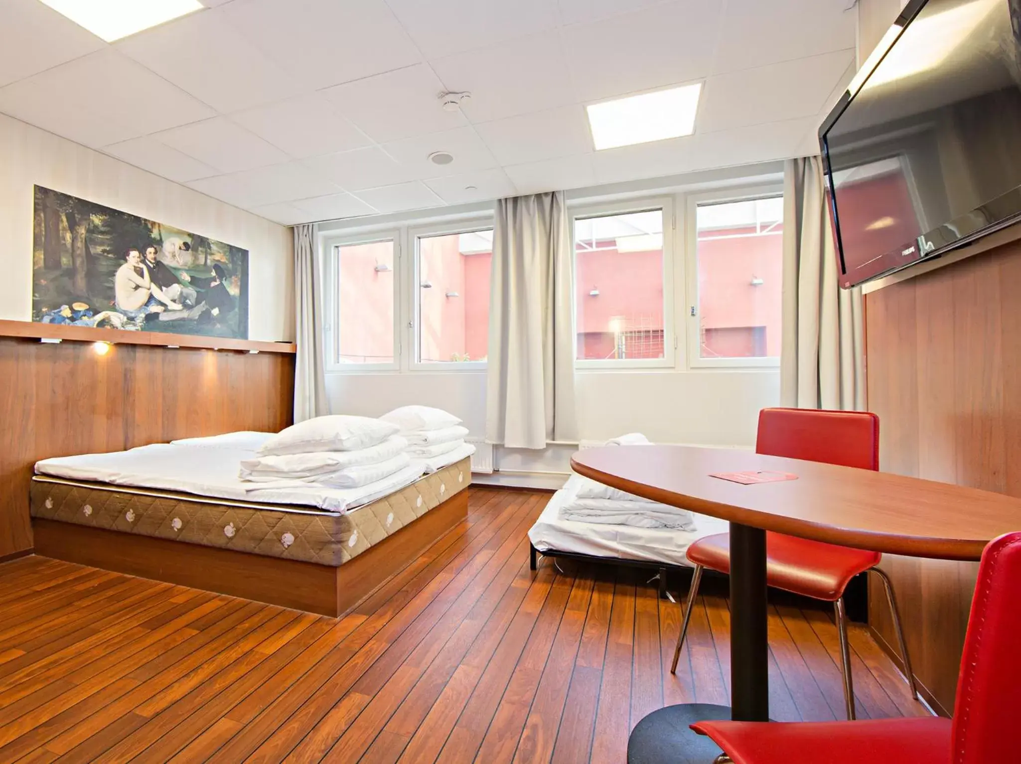 Bed in Omena Hotel Helsinki City Centre