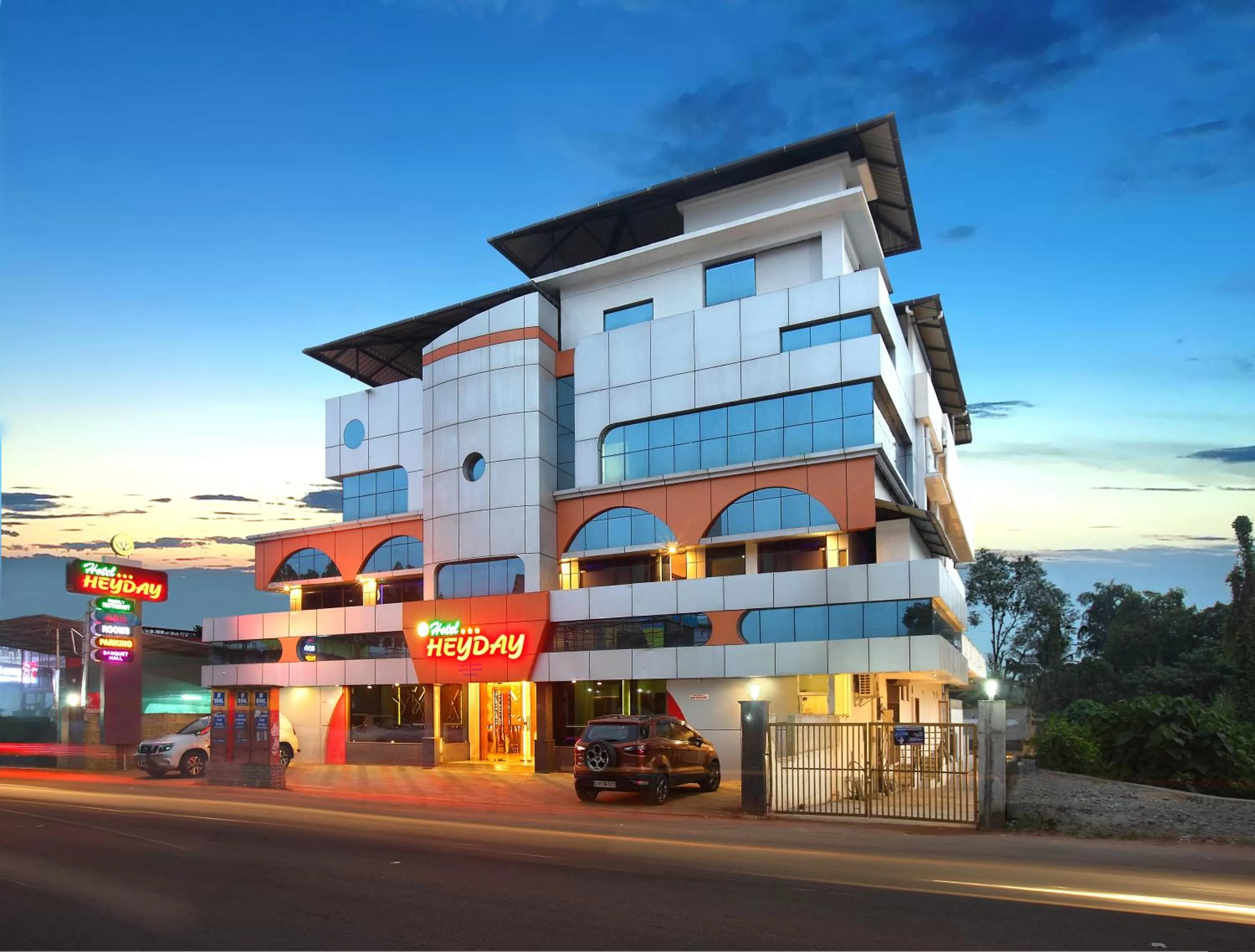 Property Building in Hotel Heyday