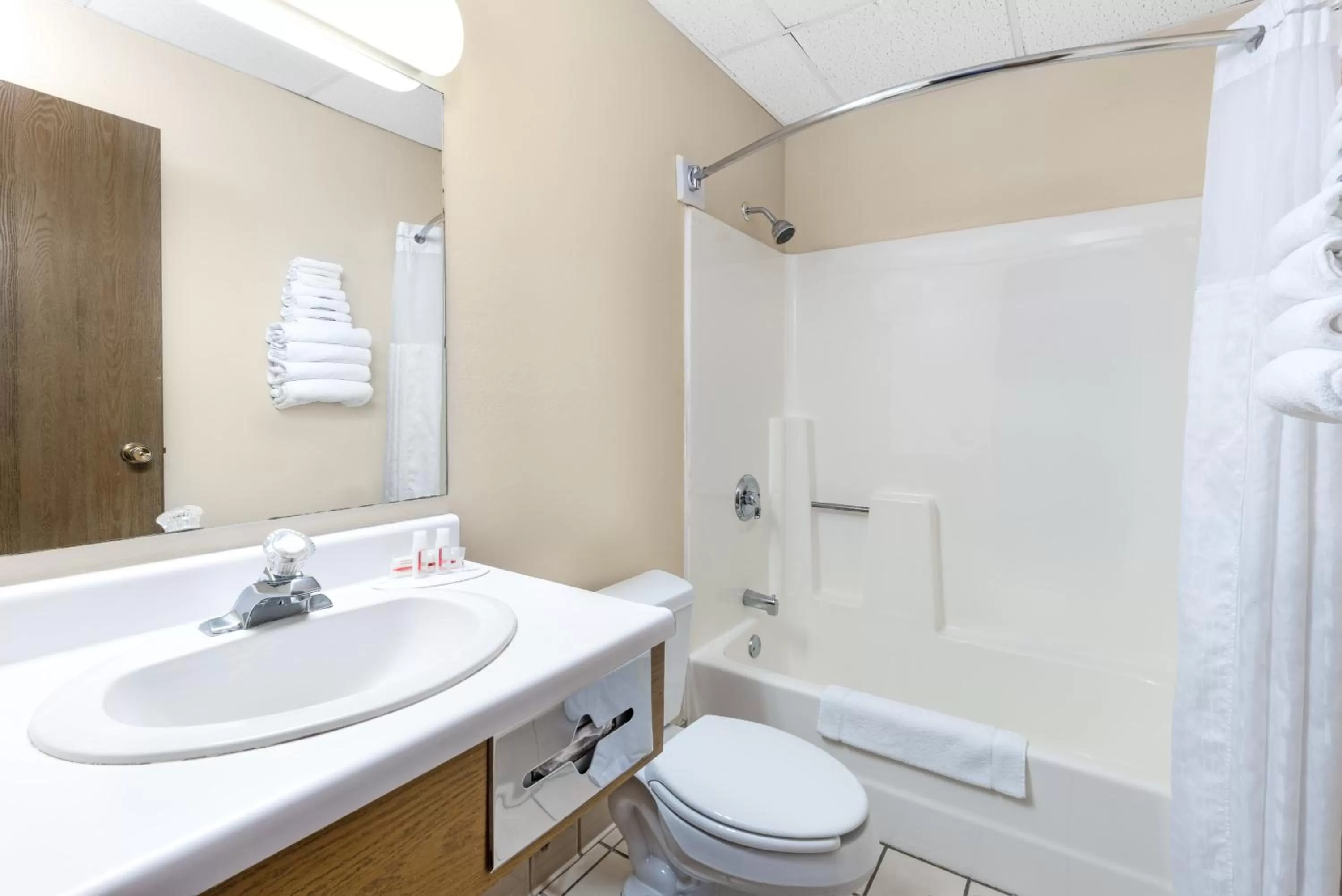 Bathroom in Super 8 by Wyndham Chamberlain SD