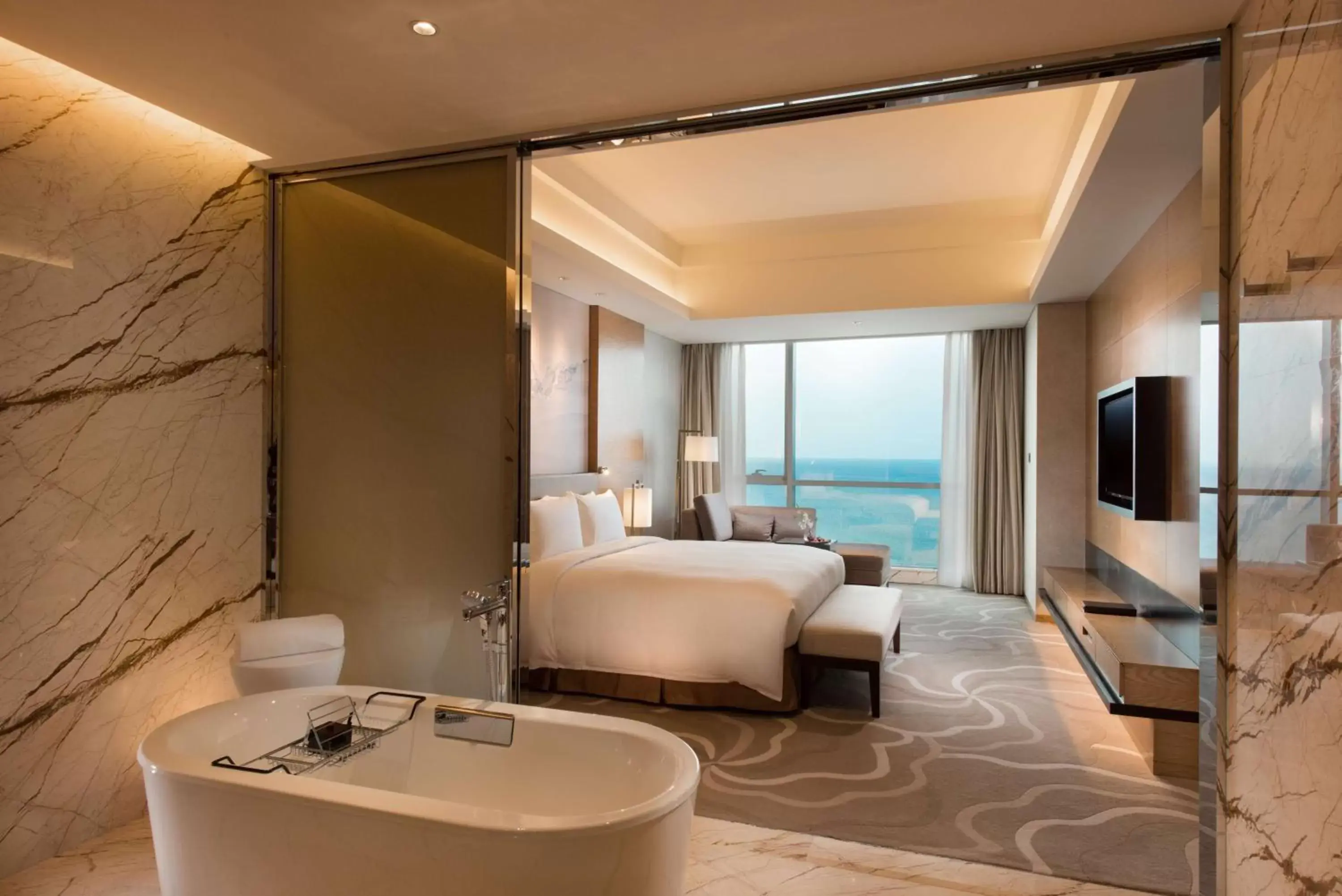 Bed, Bathroom in Hilton Yantai Golden Coast
