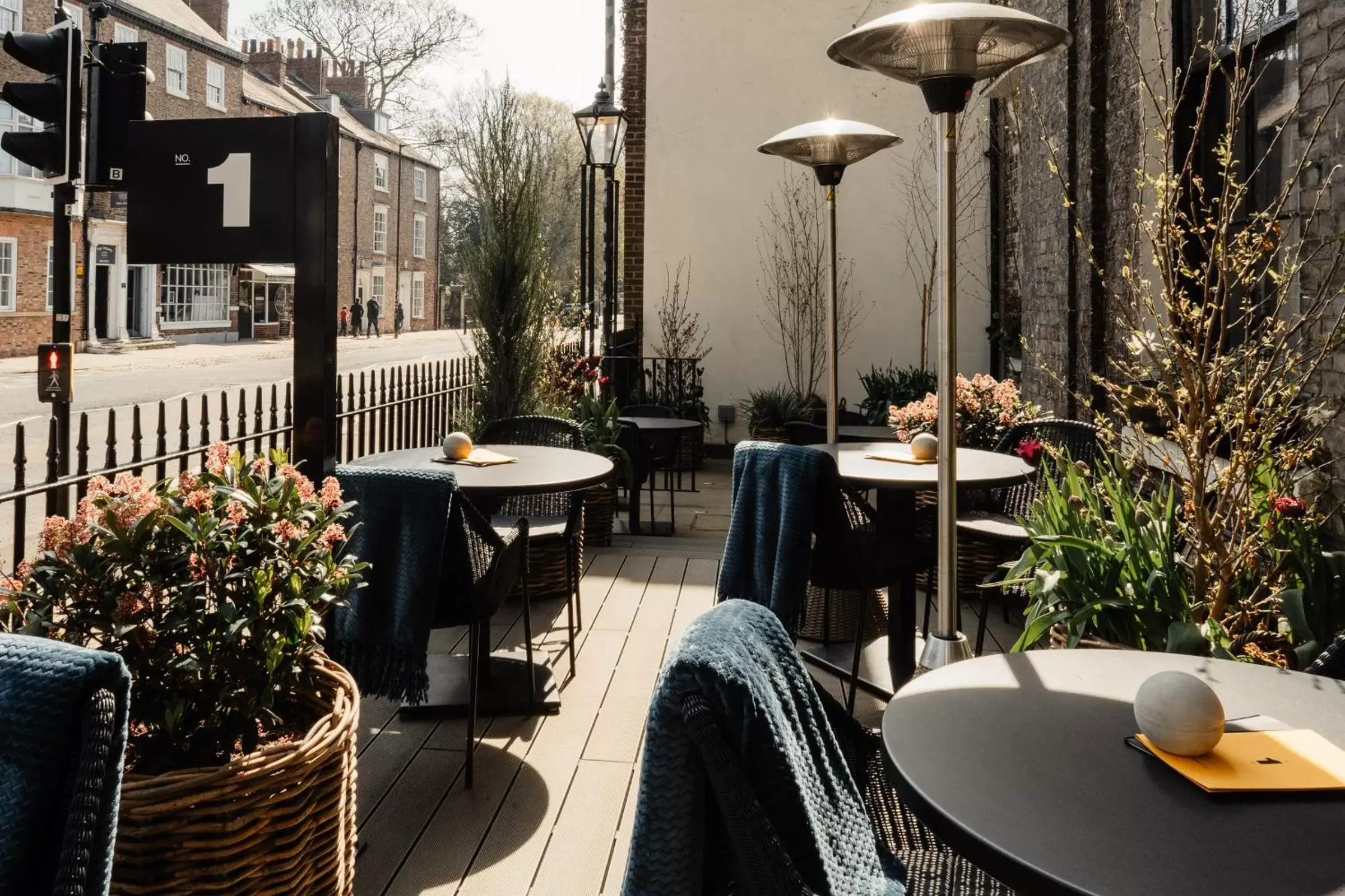 Balcony/Terrace, Restaurant/Places to Eat in No 1 by GuestHouse, York