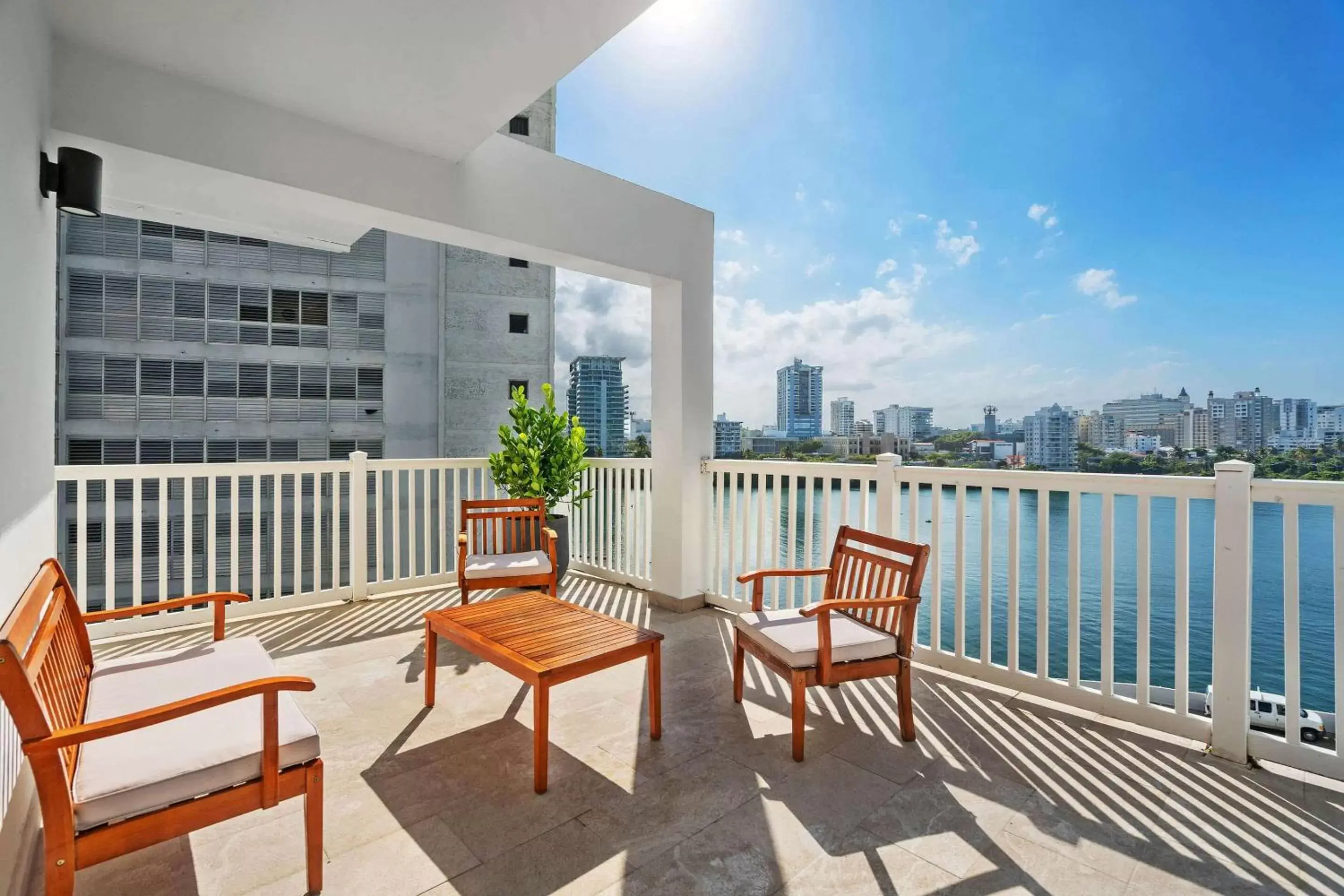 Bedroom, Balcony/Terrace in Abitta Boutique Hotel, Ascend Hotel Collection