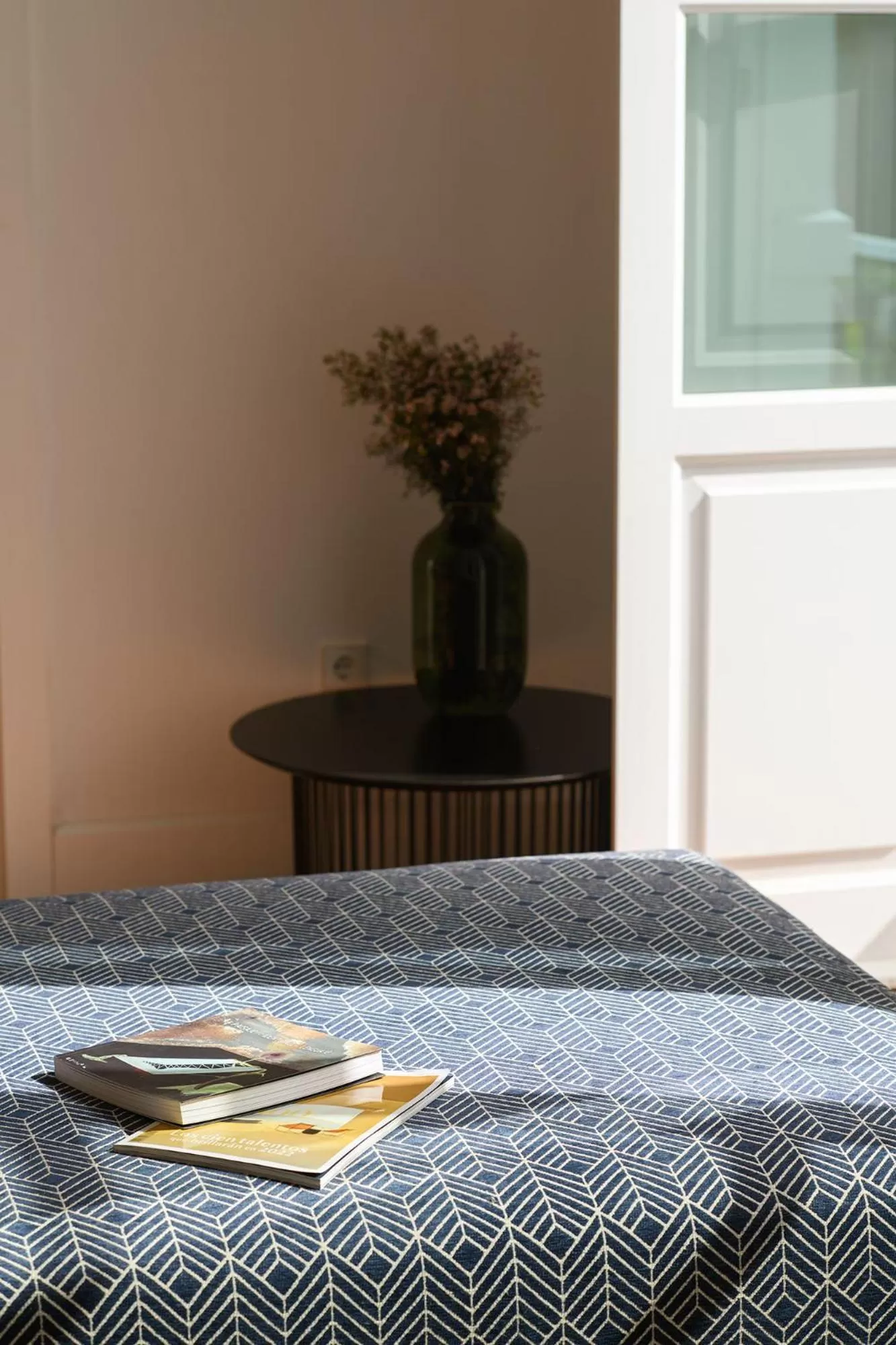 Decorative detail, Bed in The Park Suites by IRES LAR