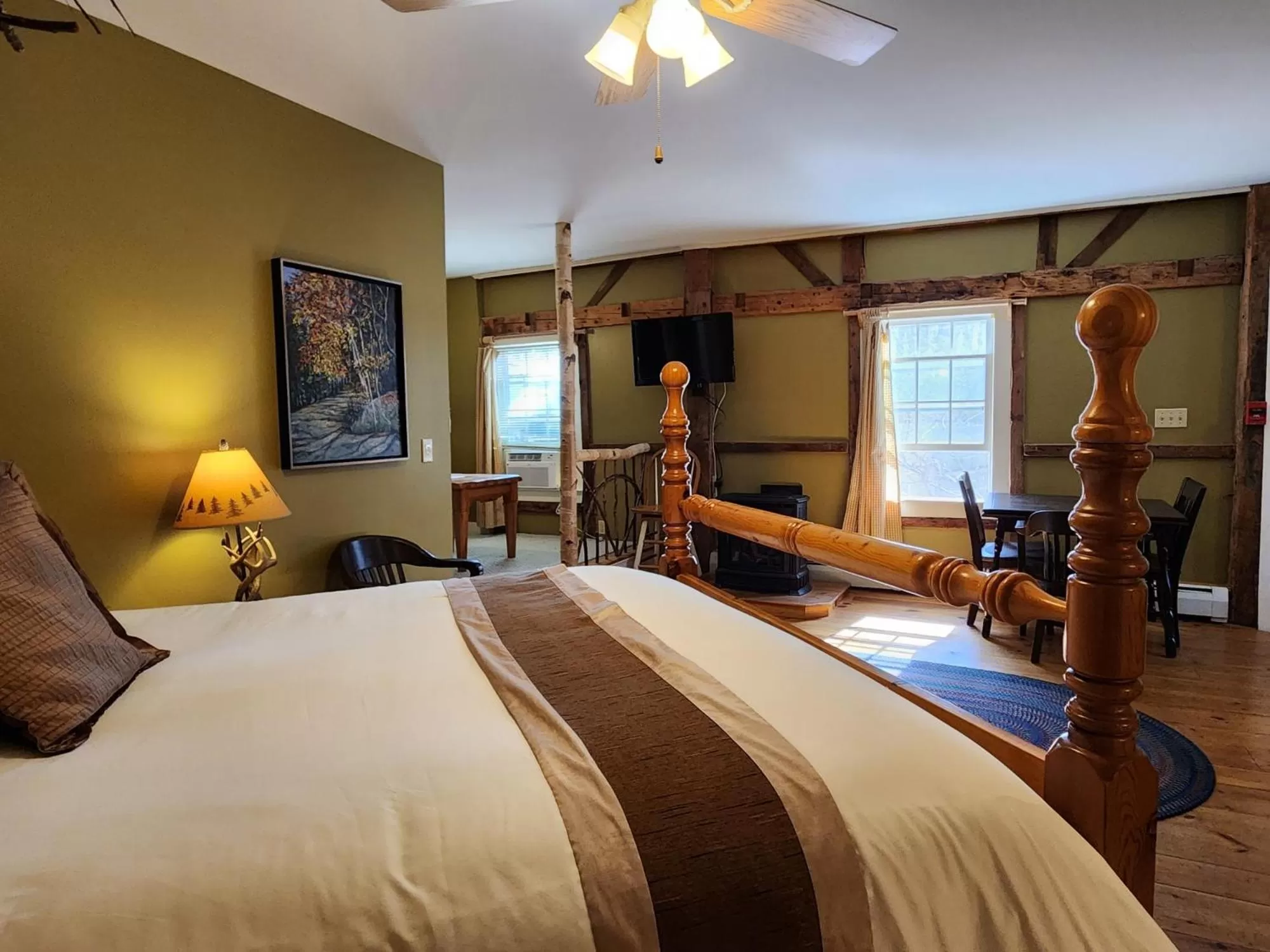 Bed in Blackberry Inn