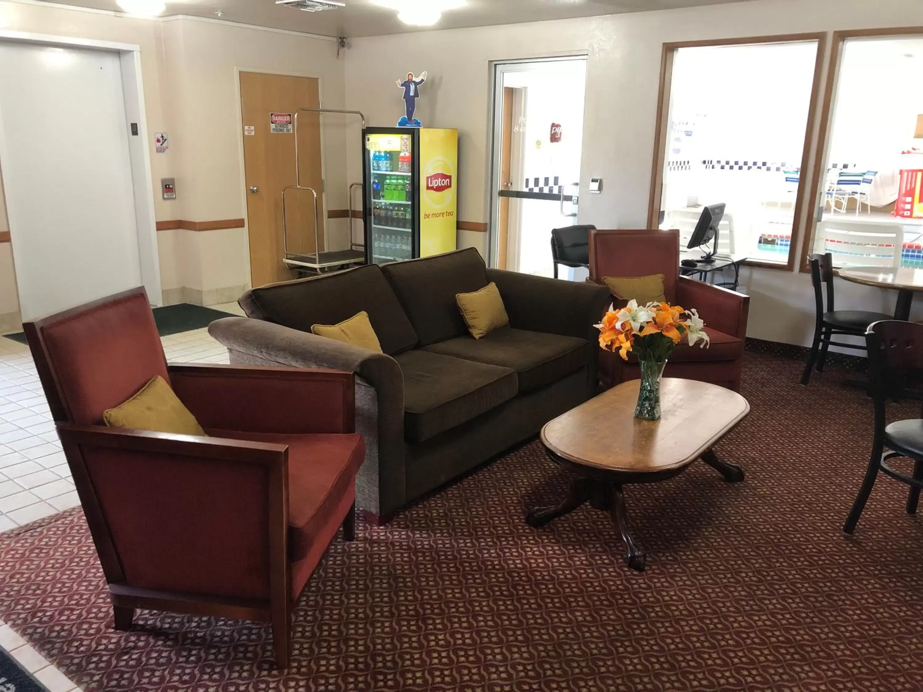 Lobby or reception, Seating Area in Super 8 by Wyndham Fernley