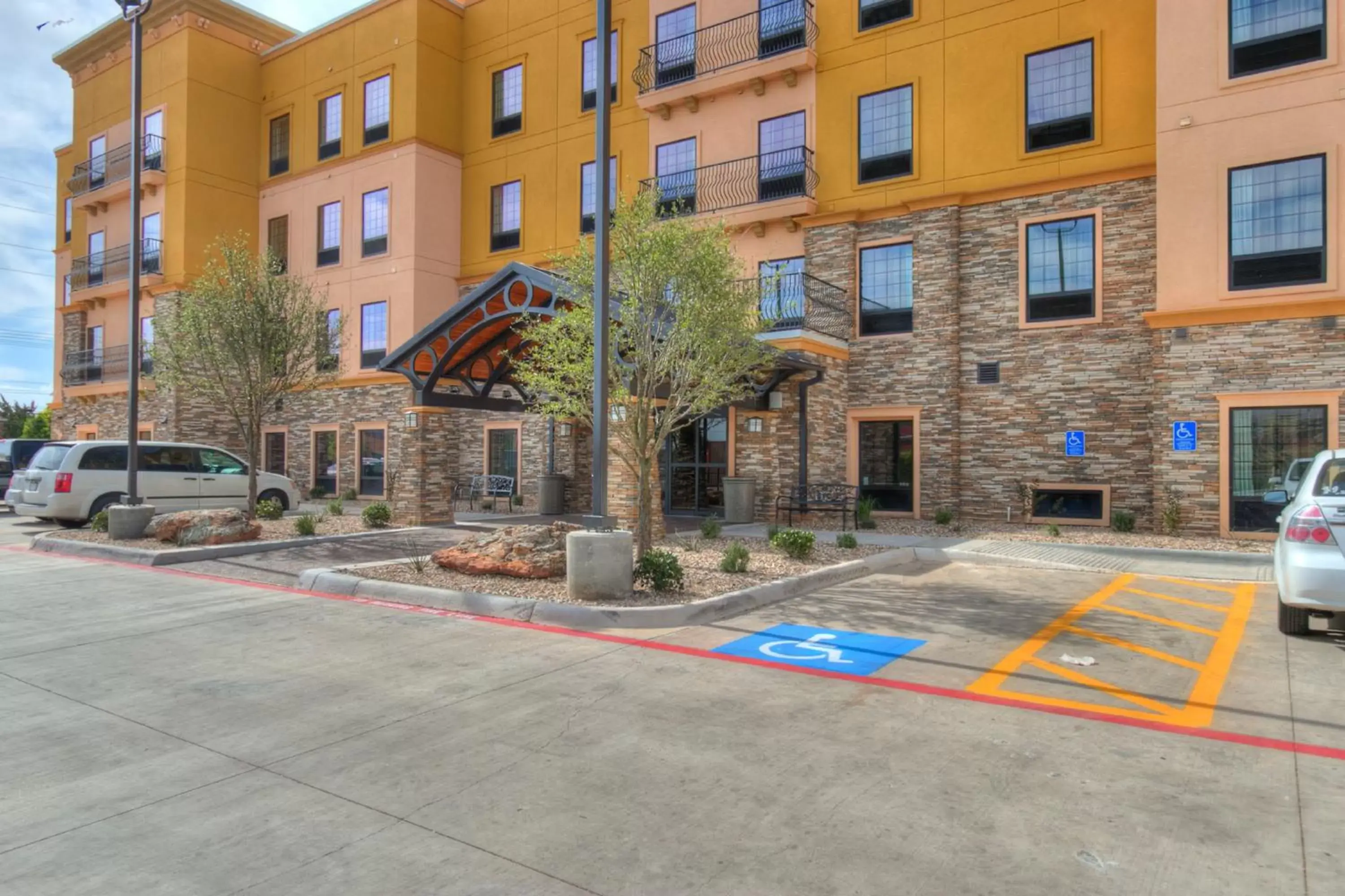 Property Building in Staybridge Suites Lubbock South, an IHG Hotel