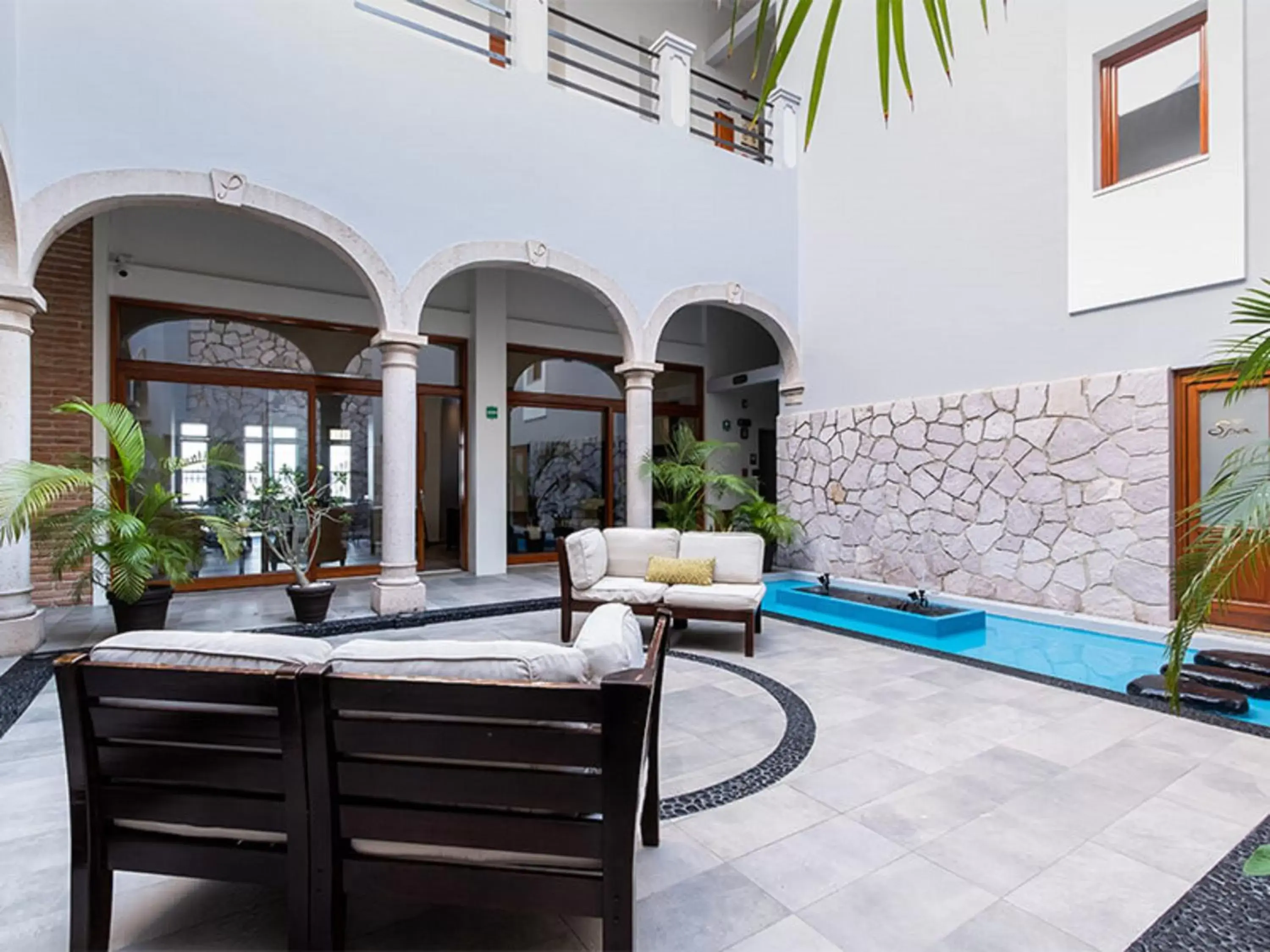 Property building, Swimming Pool in Casa Lucila Hotel Boutique