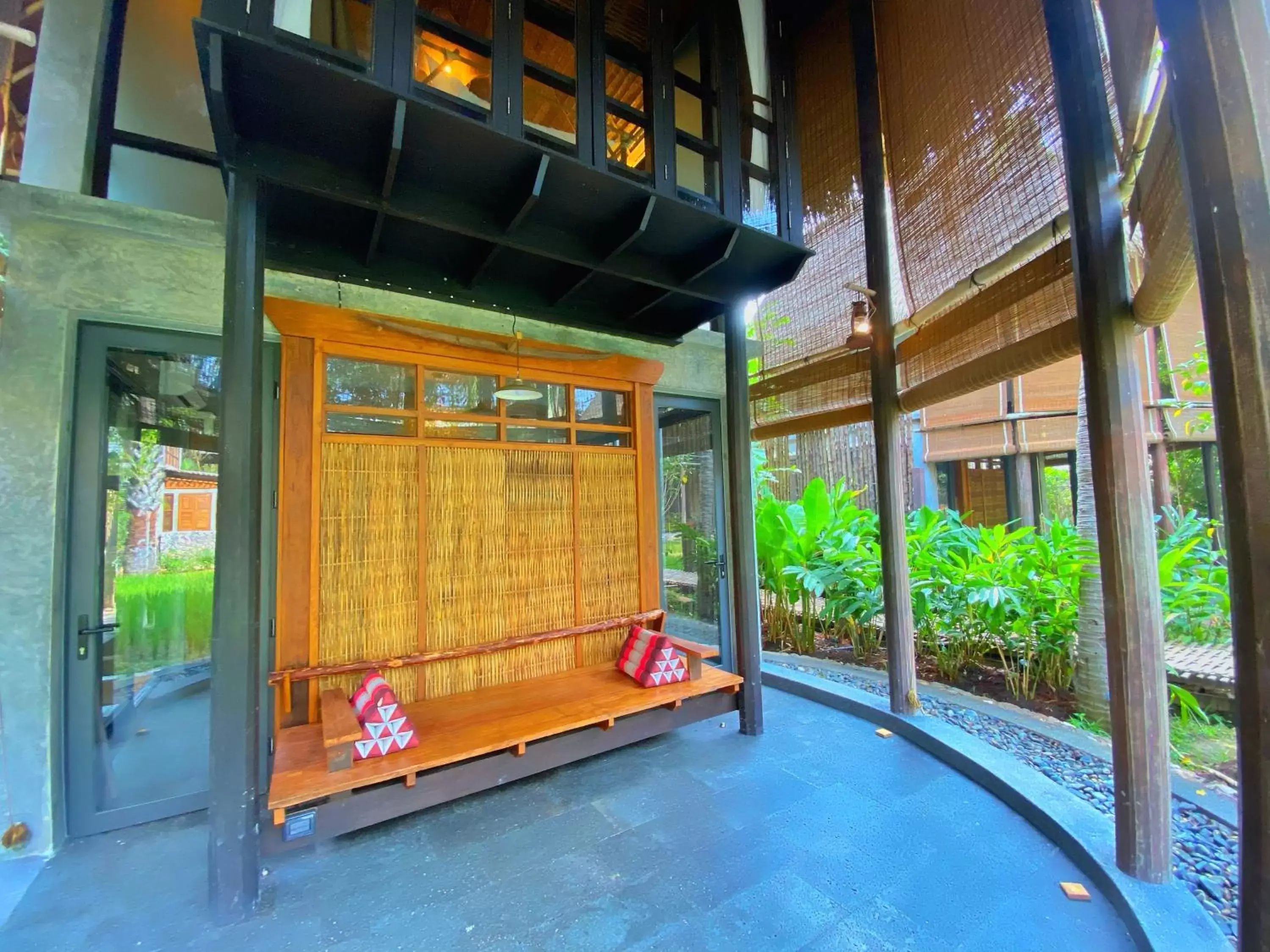 Facade/entrance in La A Natu Bed & Bakery