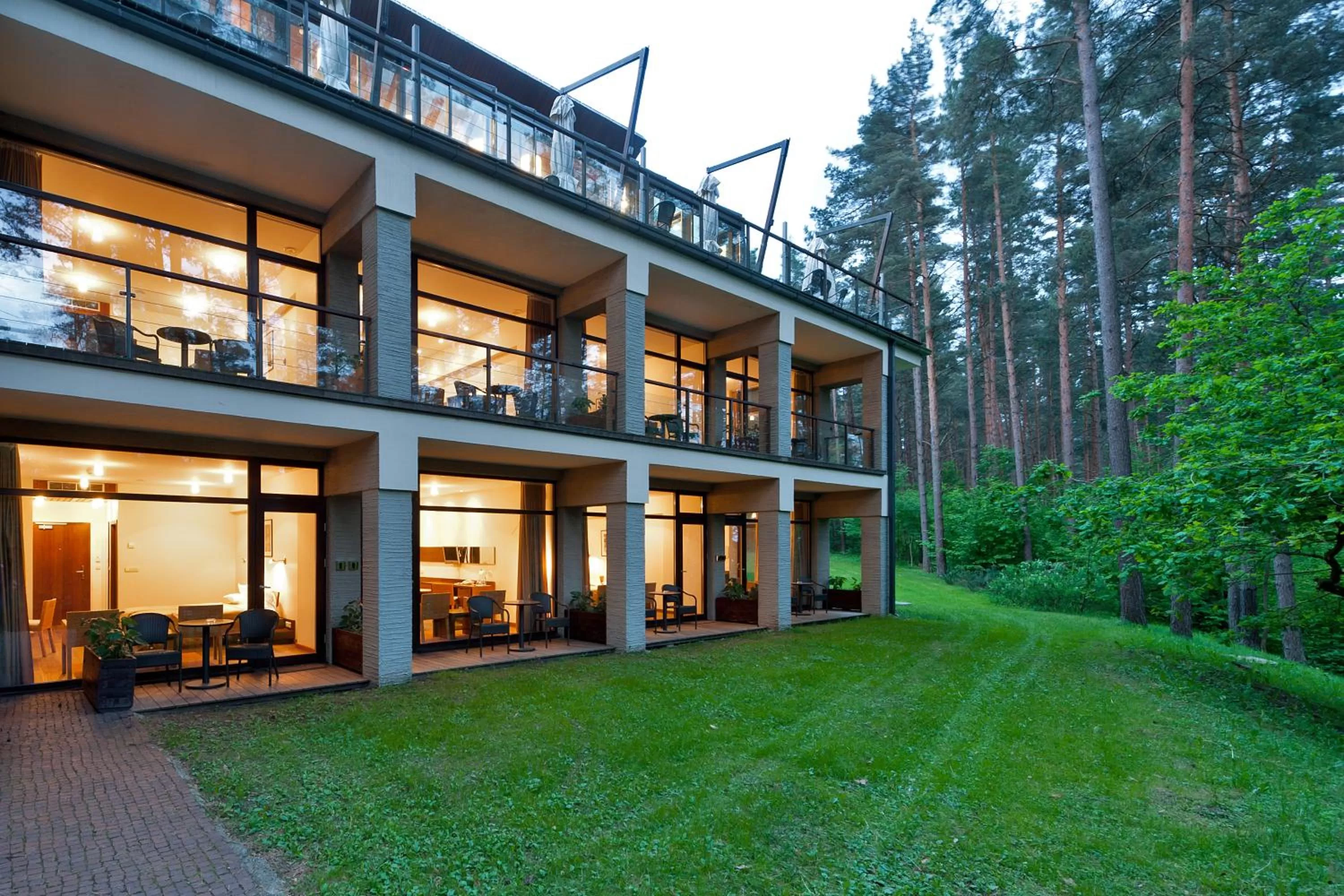 Facade/entrance in Belvilis Hotel