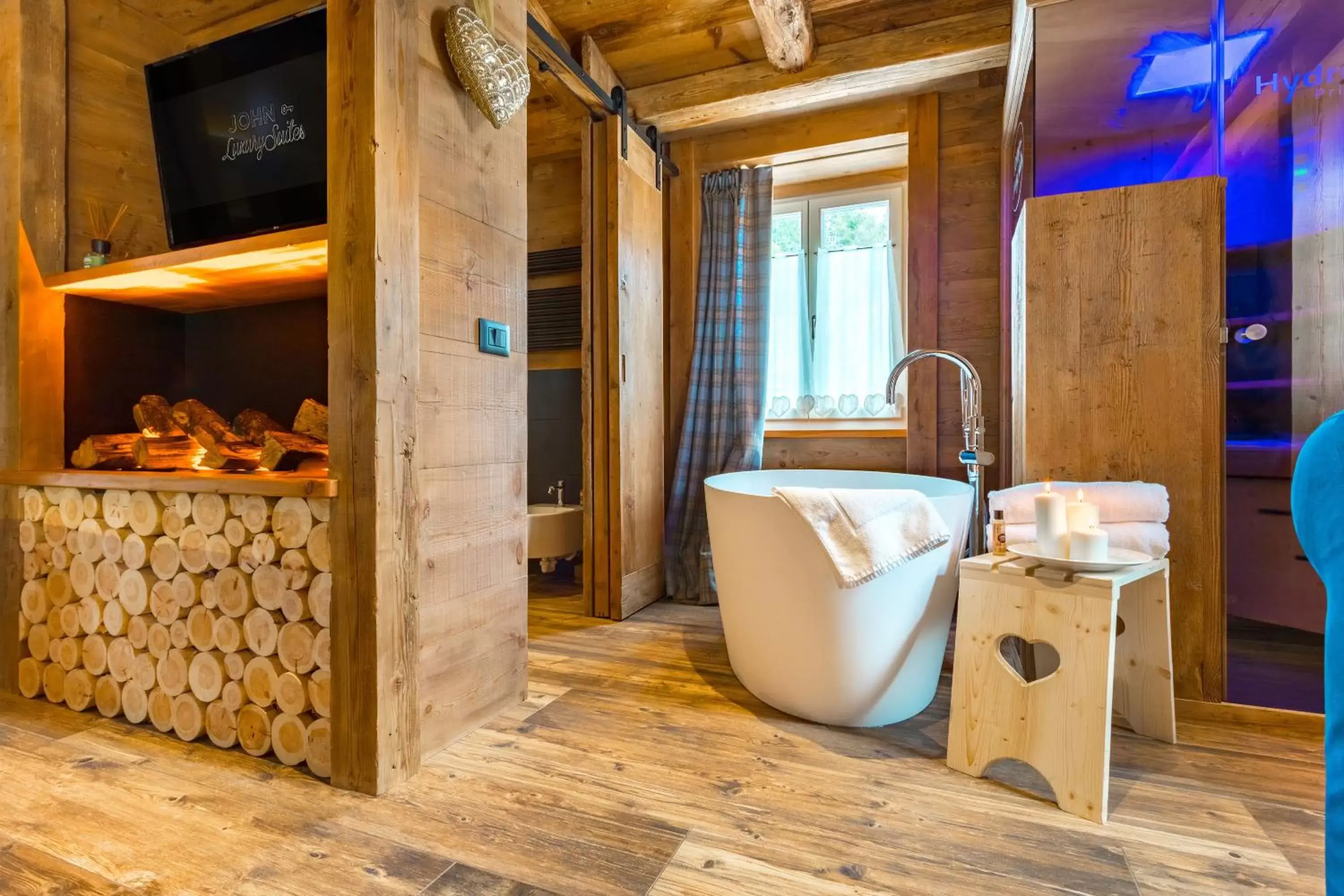 Bathroom in John Luxury Suites