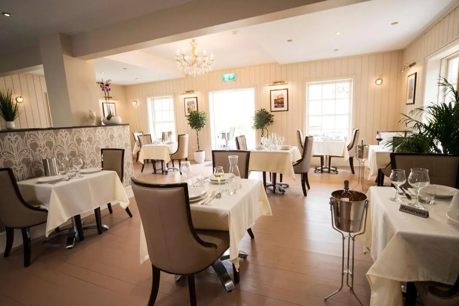 Dining area, Restaurant/Places to Eat in East Walls Hotel