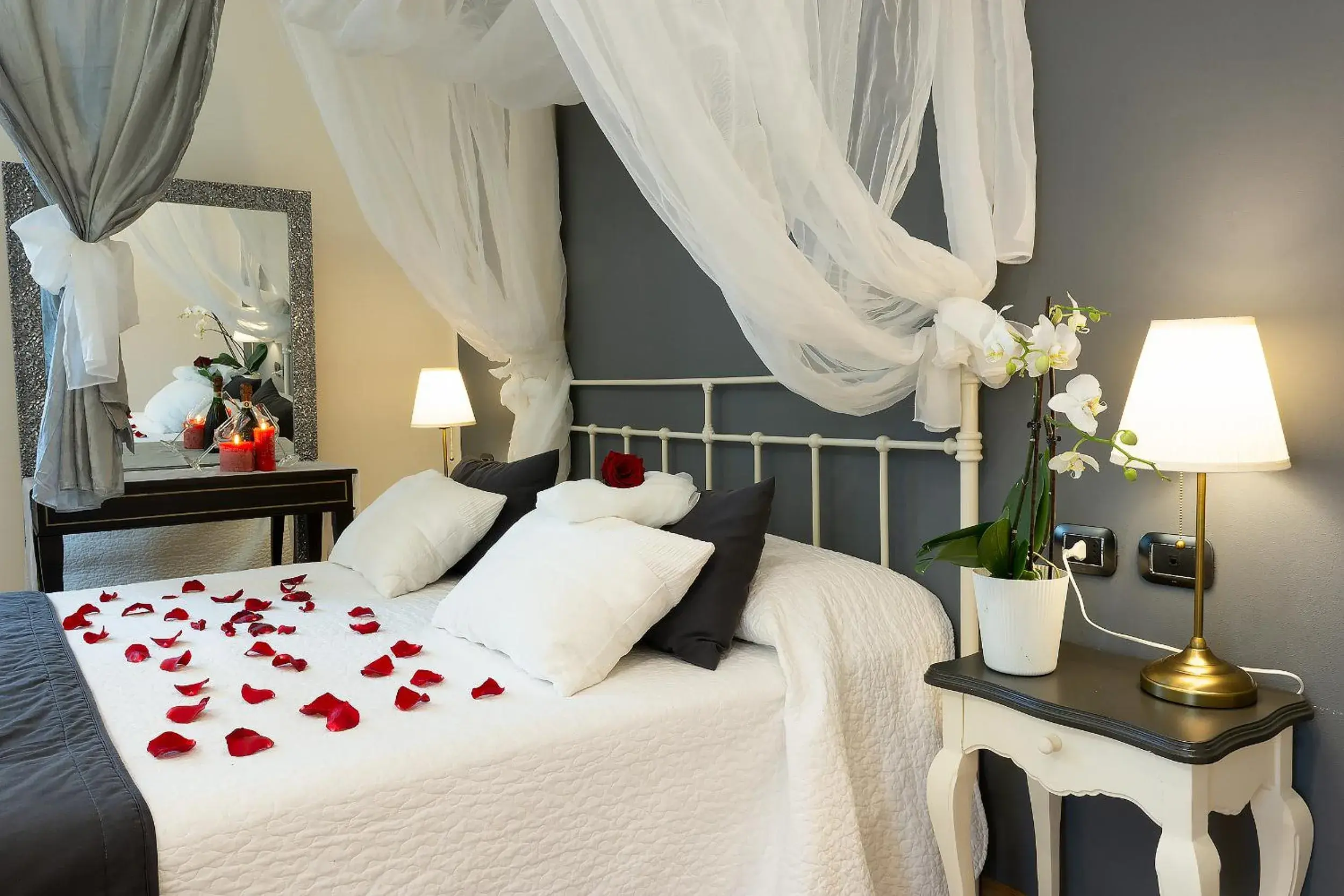 Bed in Grand Hotel Impero Spa & Resort