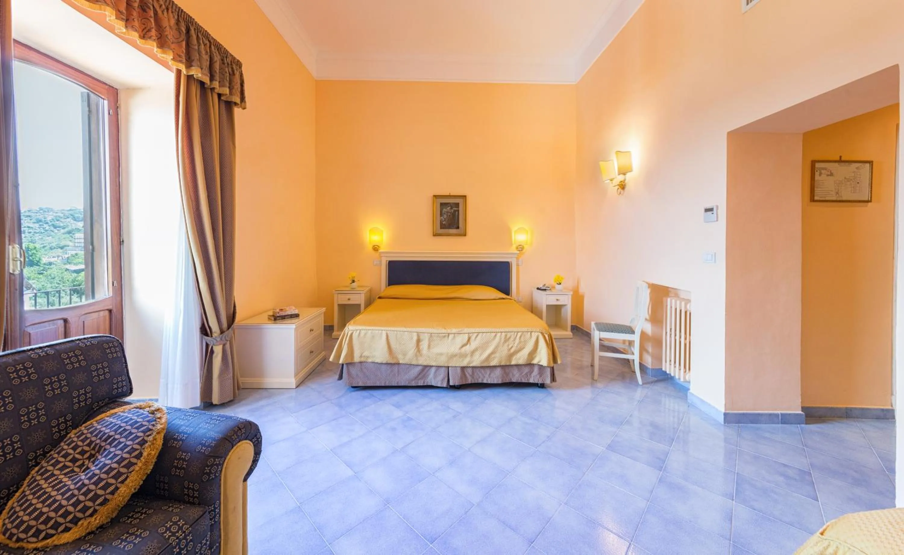 Bed in Hotel Iaccarino