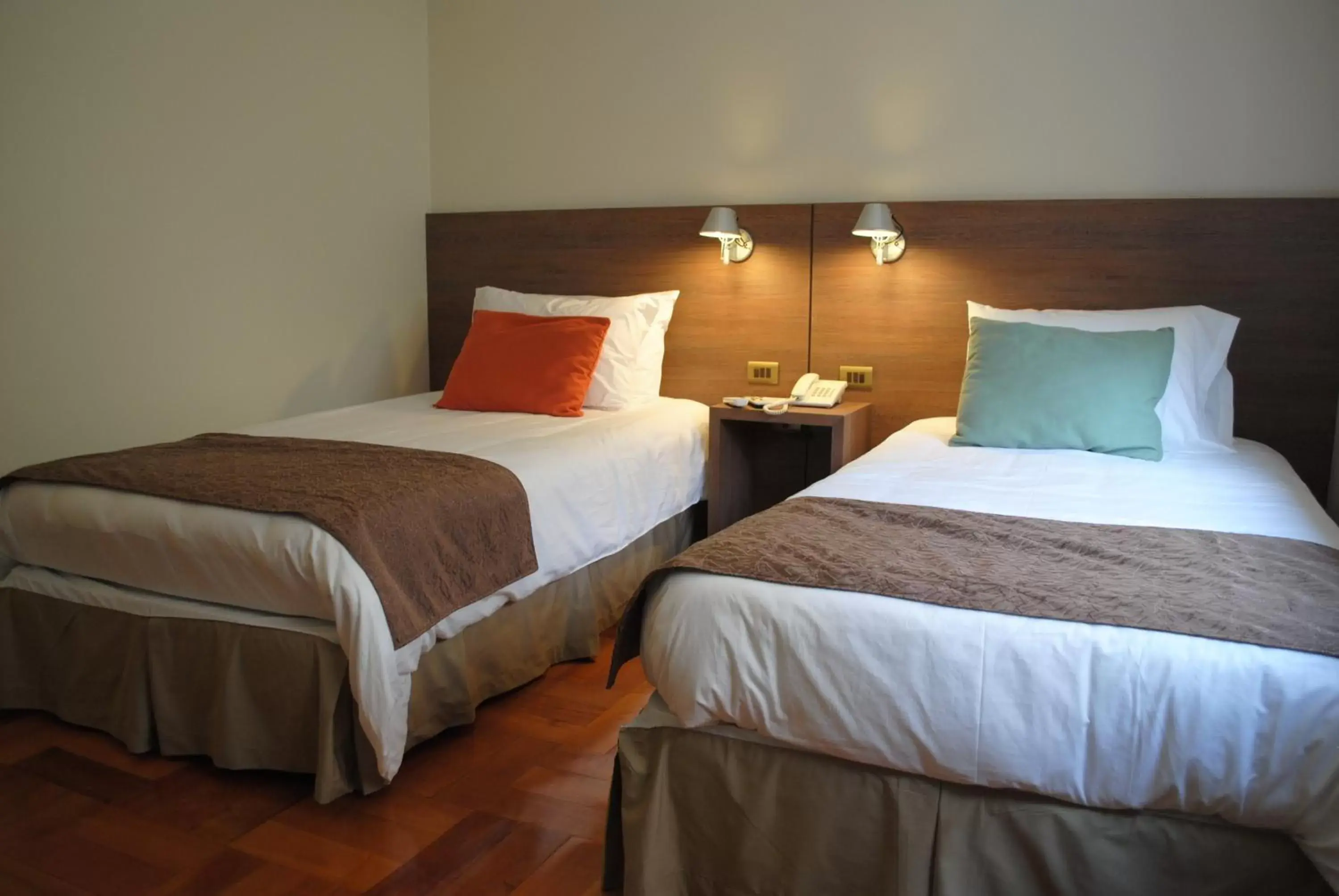 Superior Twin Room in Hotel Santa Lucia