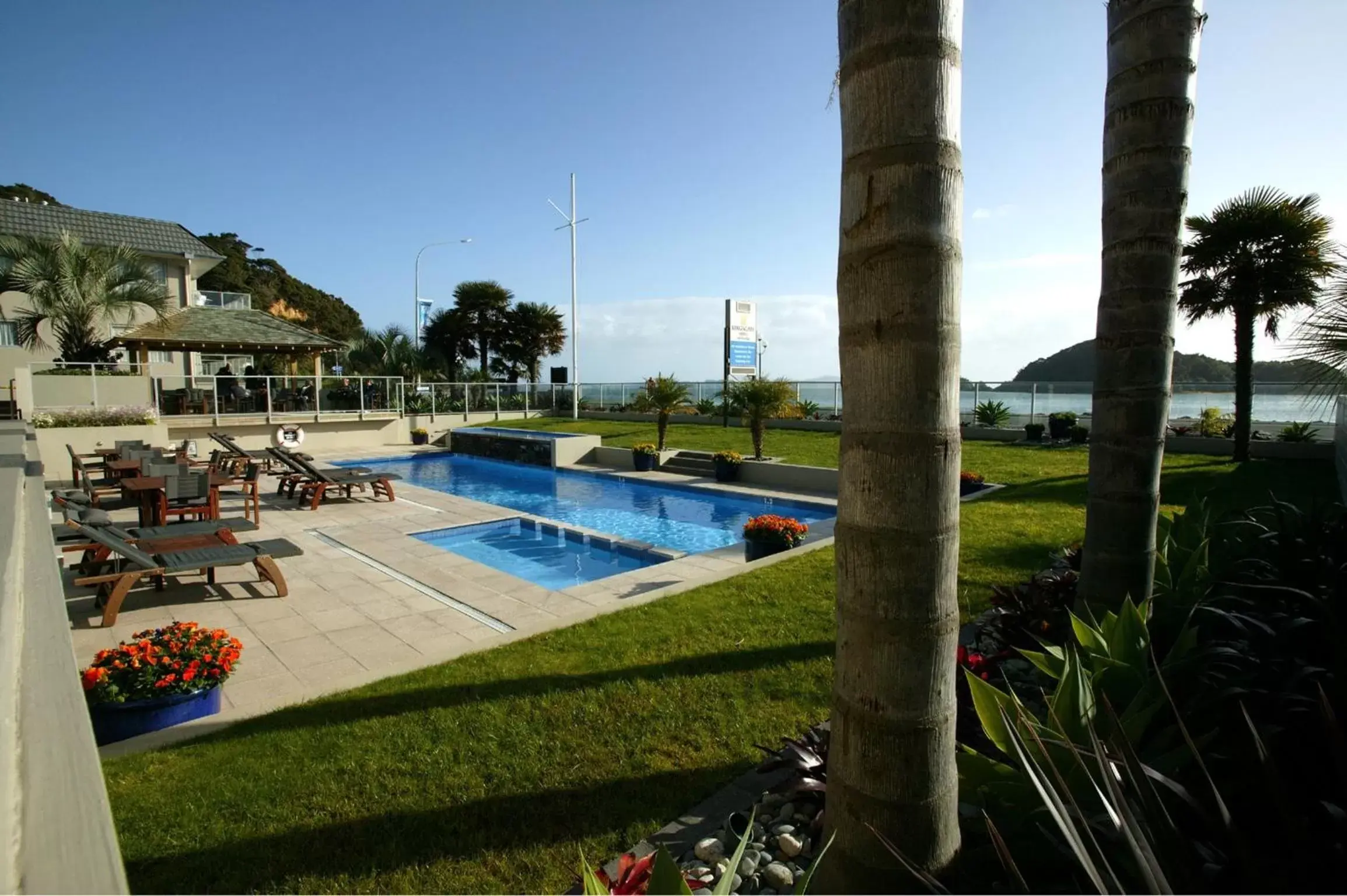 Sea view, Swimming Pool in Kingsgate Hotel Autolodge Paihia