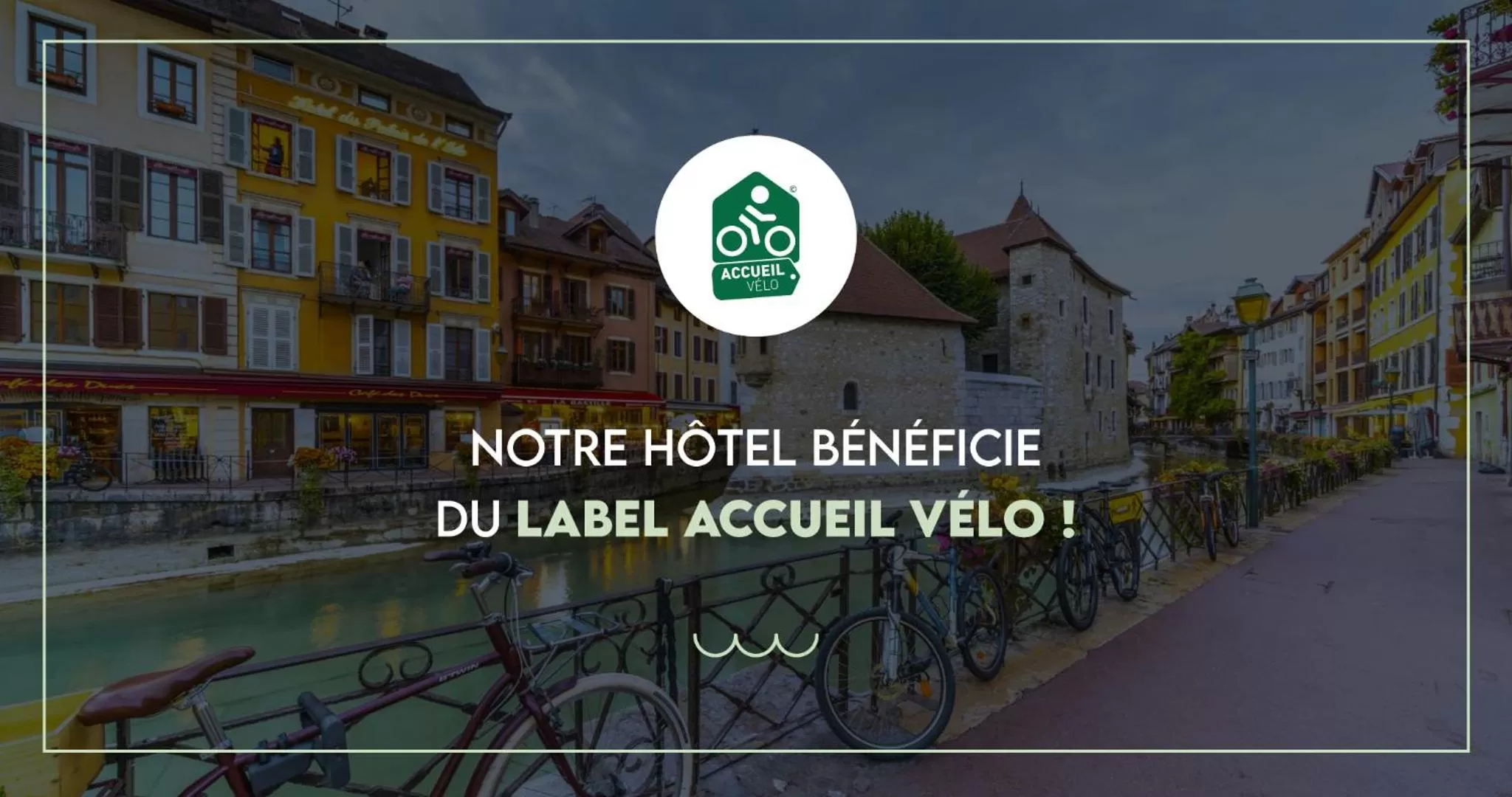 Cycling in Hôtel du Palais de l'Isle