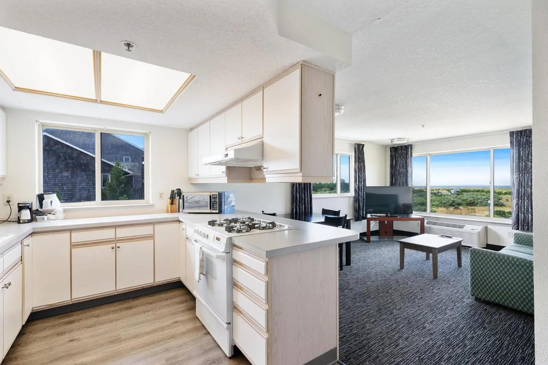 Oceanview Inn at the Arch Oceanview Inn at the Arch