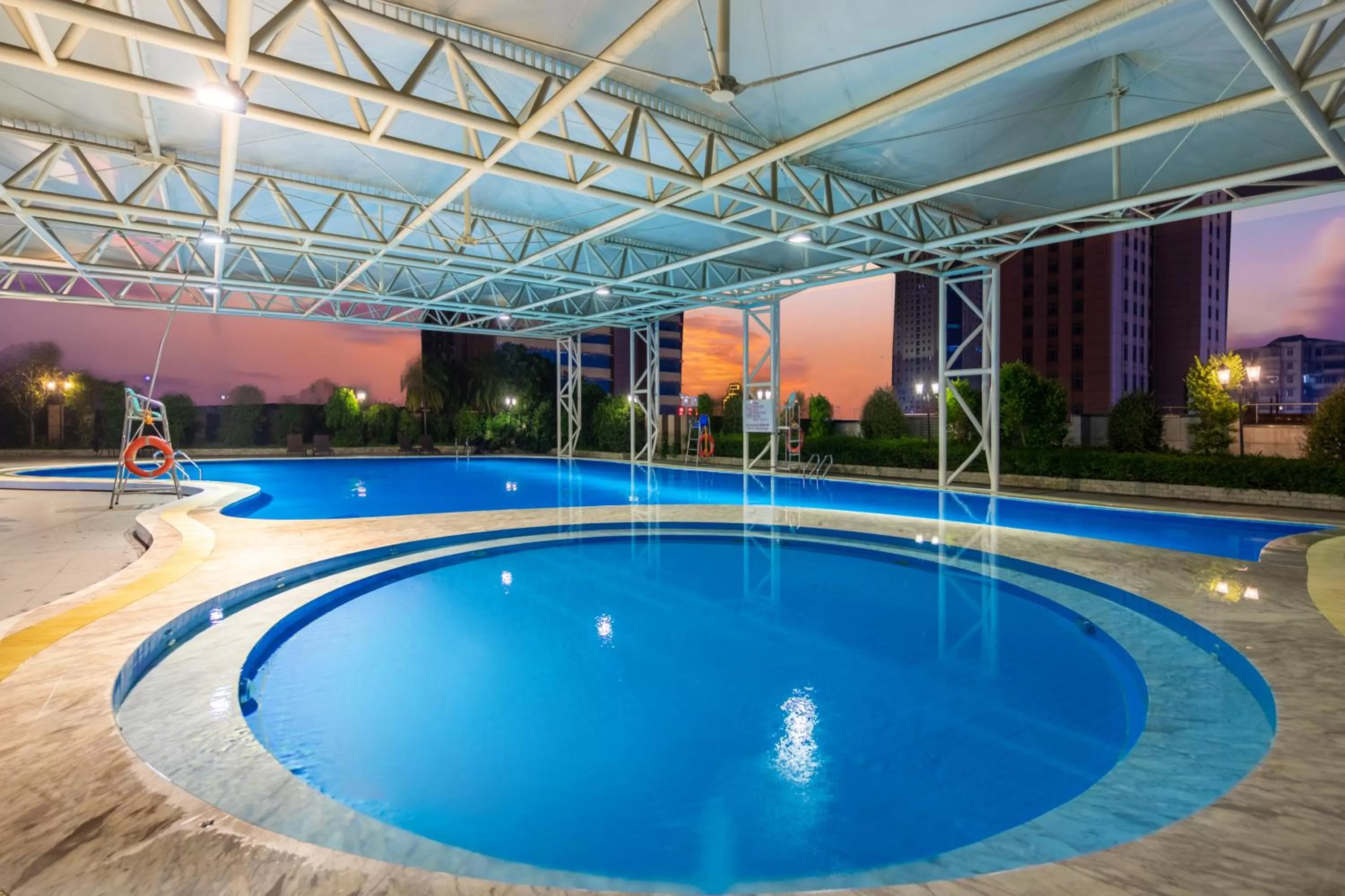 Swimming pool in Crowne Plaza Foshan by IHG
