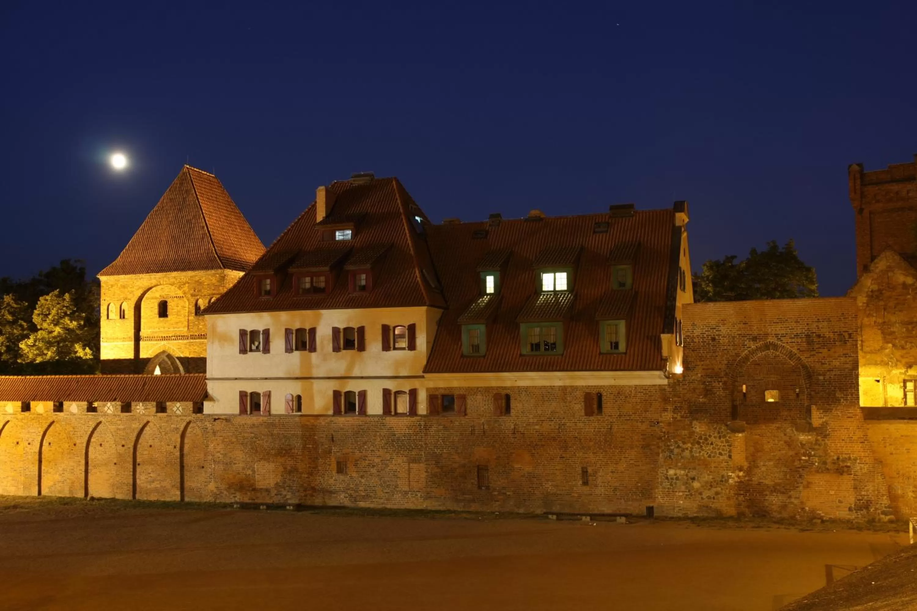 Property building in Hotel 1231