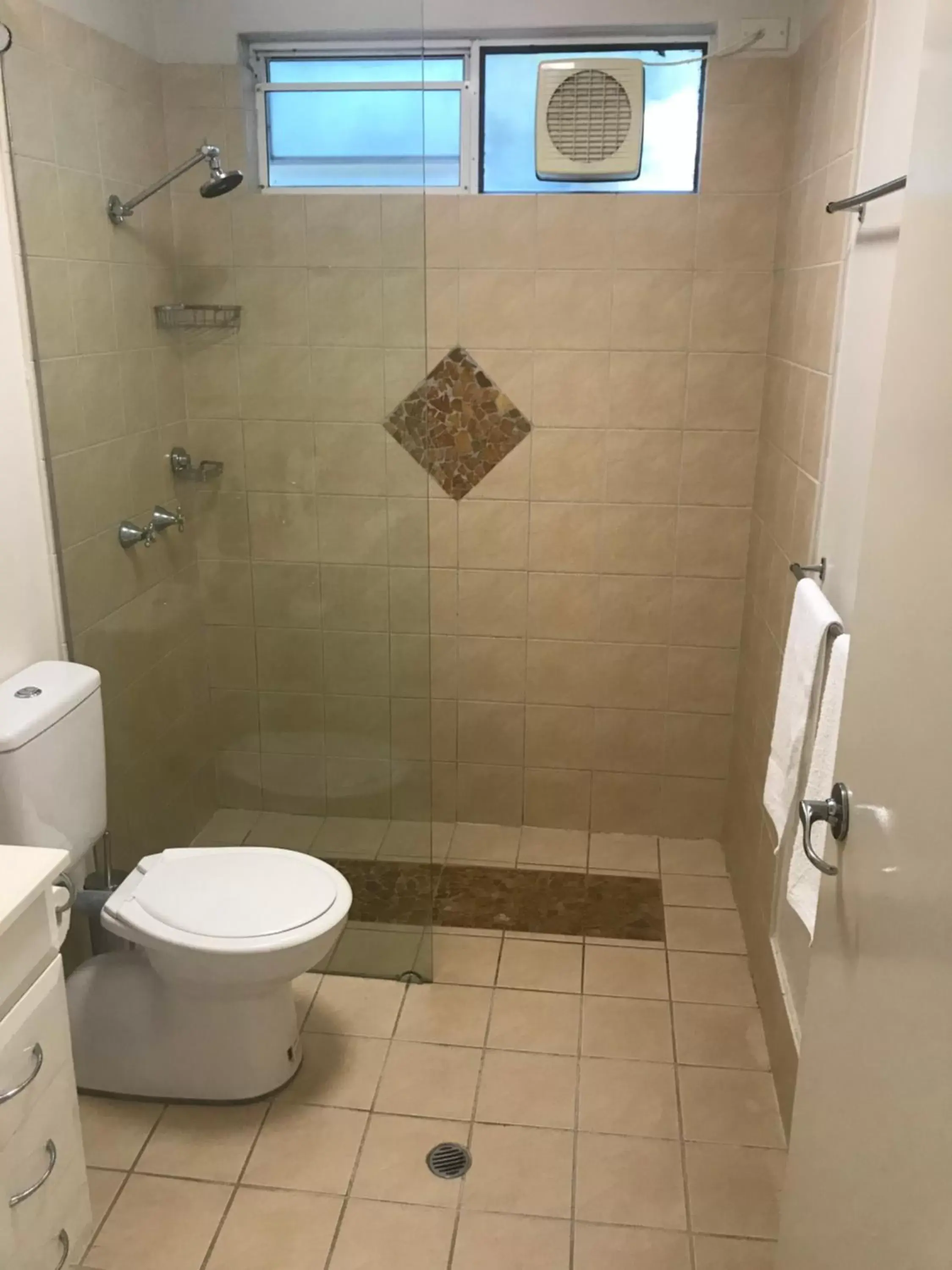 Bathroom in Reef Gateway Apartments