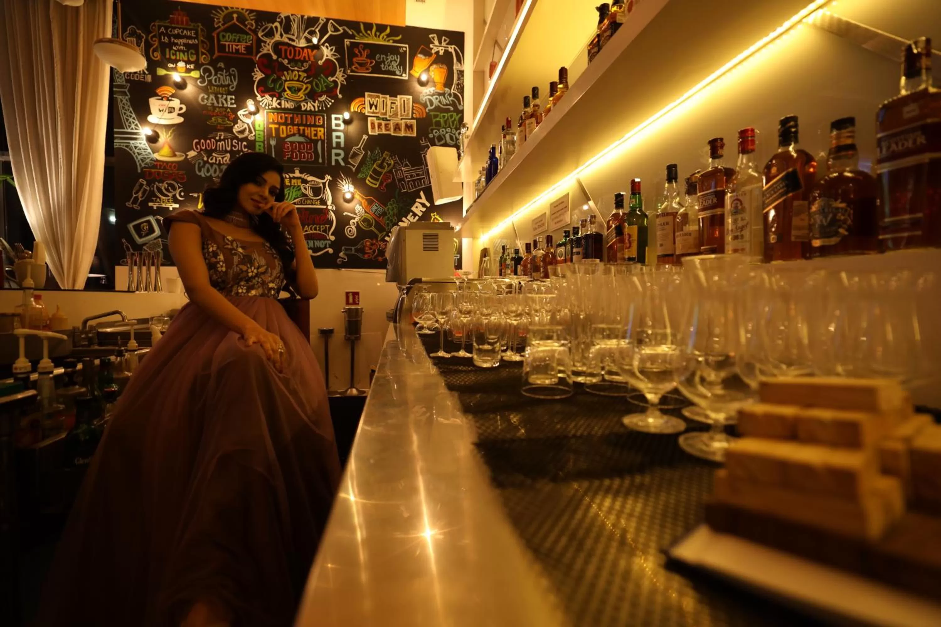 Lounge or bar in Novotel Chennai OMR