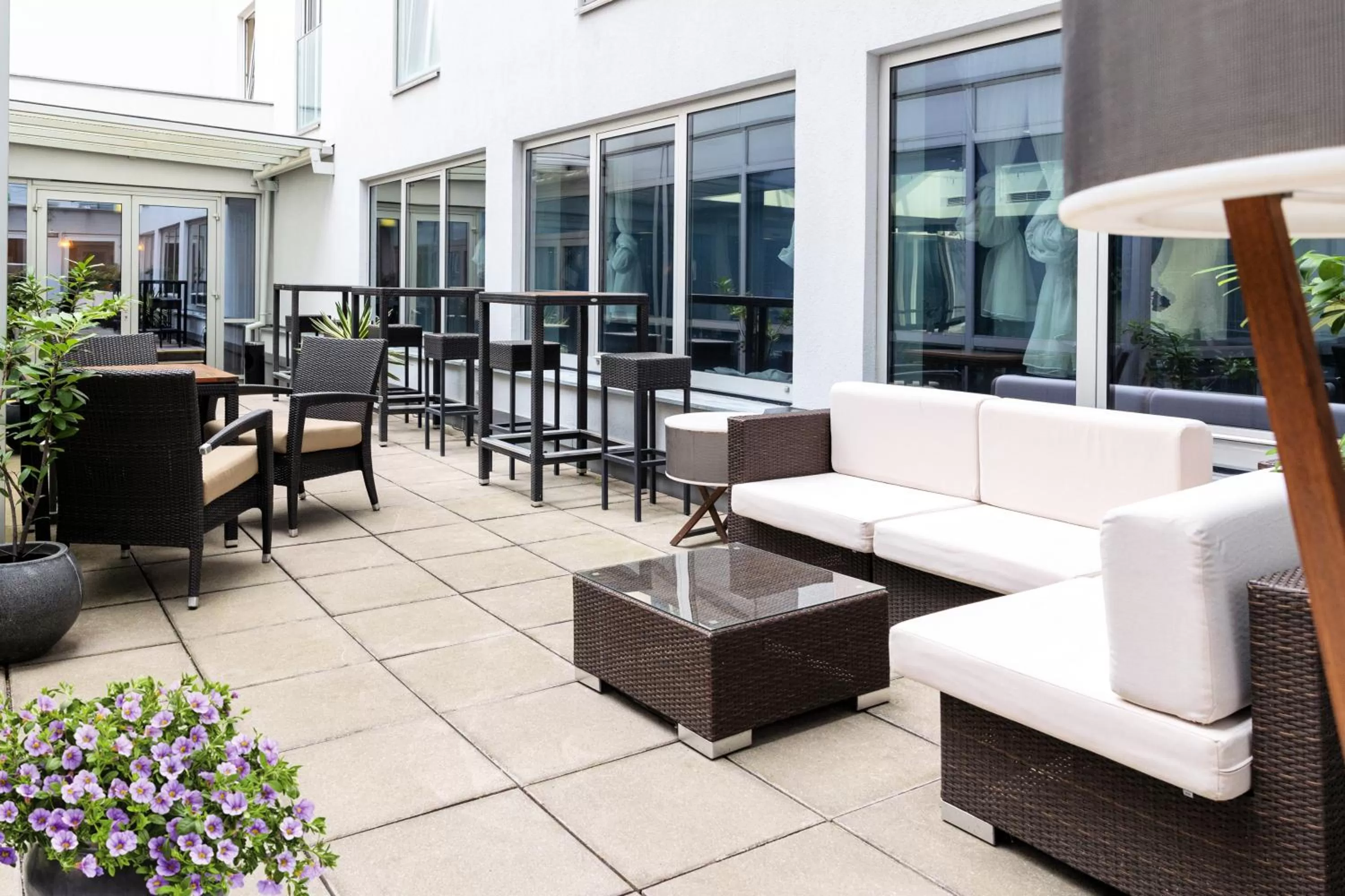 Balcony/Terrace in IntercityHotel Wien