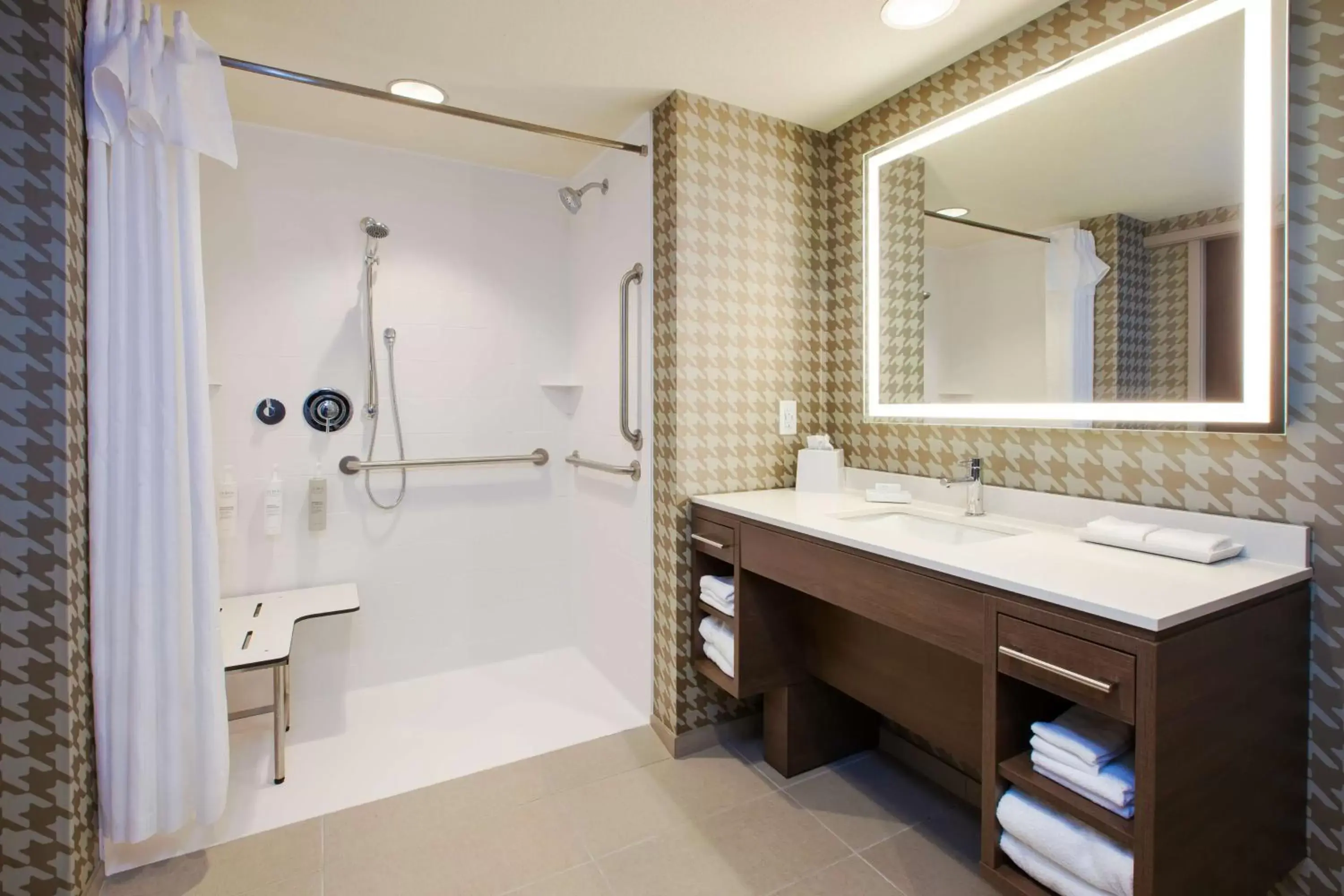 Bathroom in Home2 Suites By Hilton Grand Rapids South