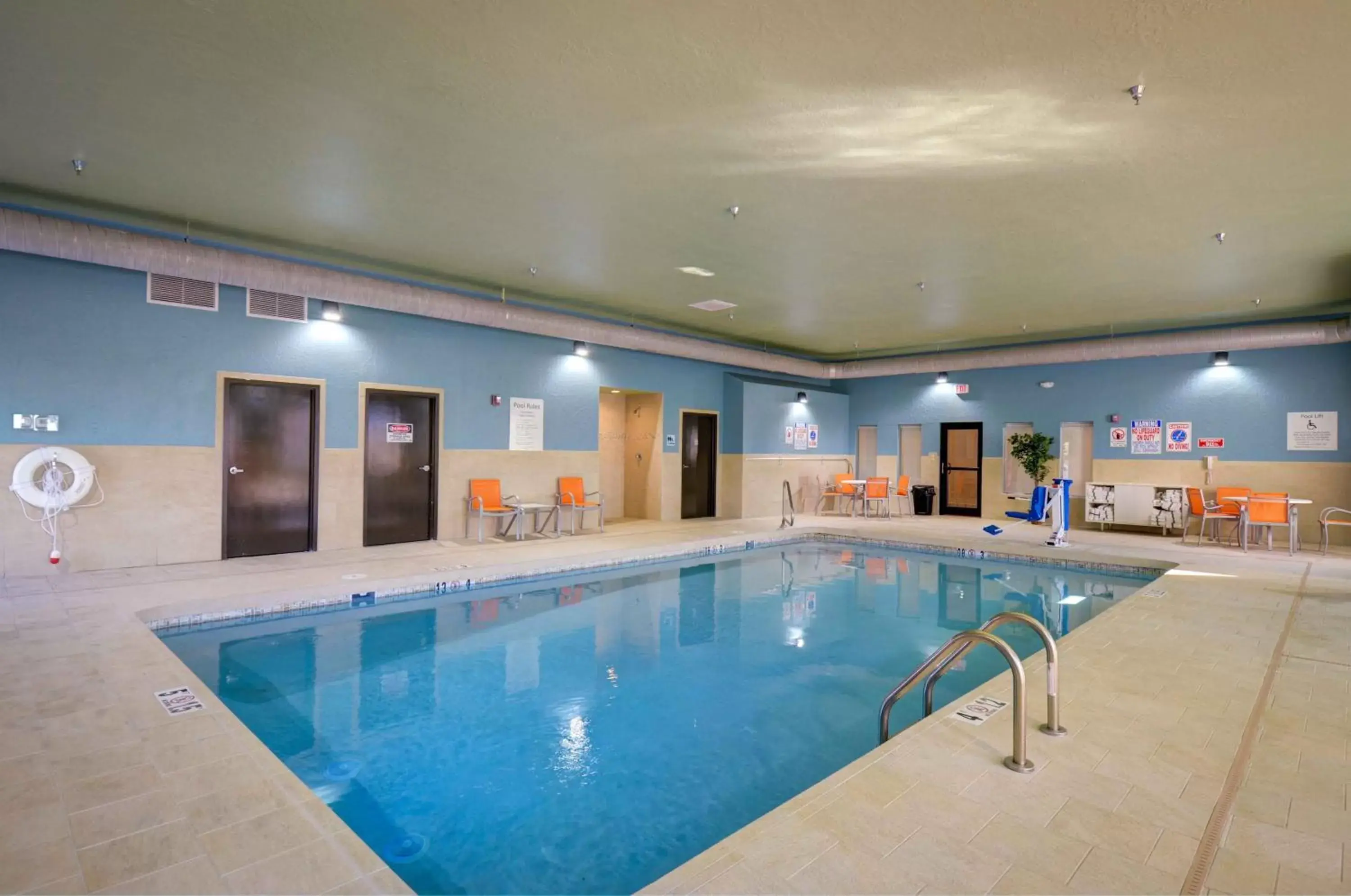 Swimming Pool in Holiday Inn Express & Suites North Platte, an IHG Hotel